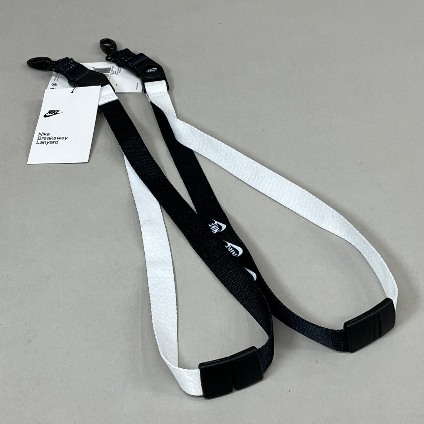 NIKE (2 PACK) Unisex Breakaway Lanyard 19" x 1" Black & White 89371