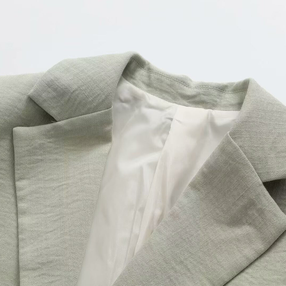 Versatile loose straight cut suit jacket