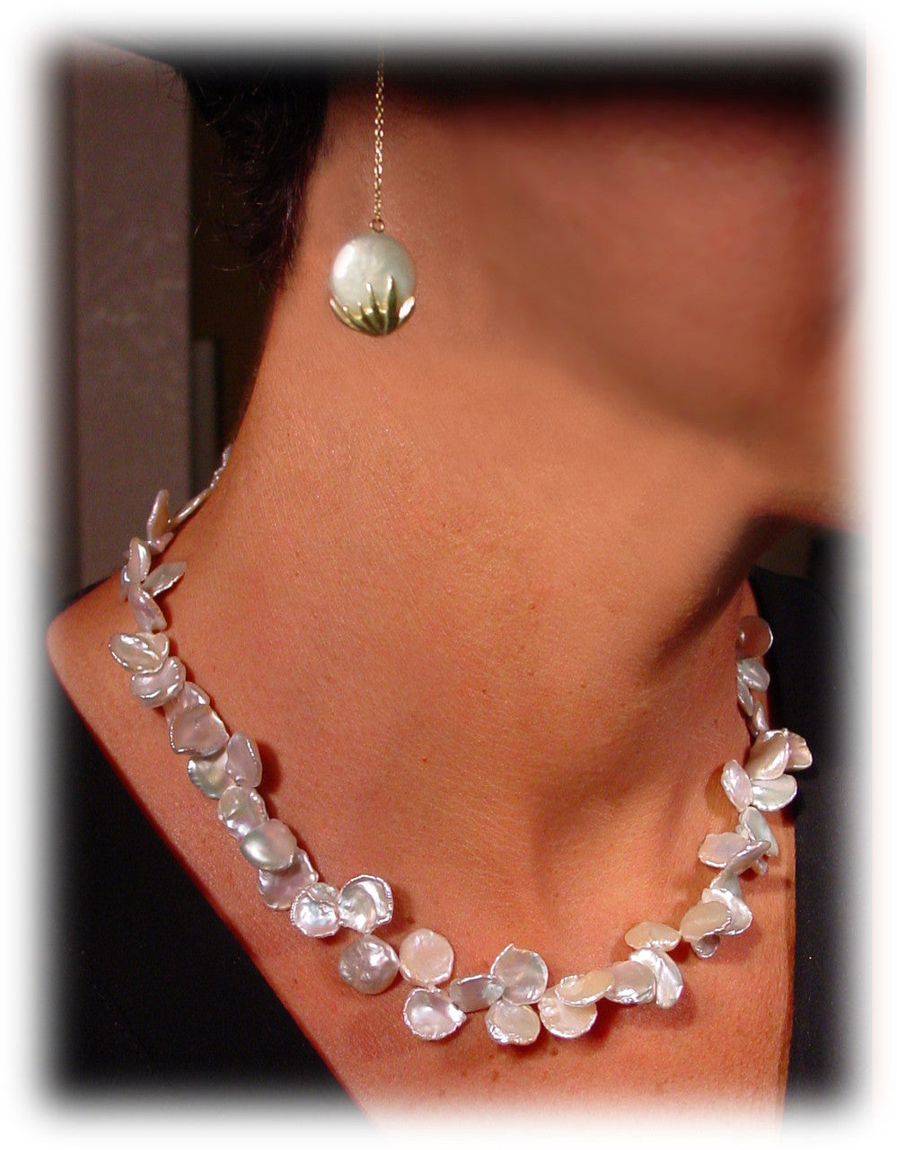 Metal Petals. 3 Petal Necklace-14K gold & diamonds-1