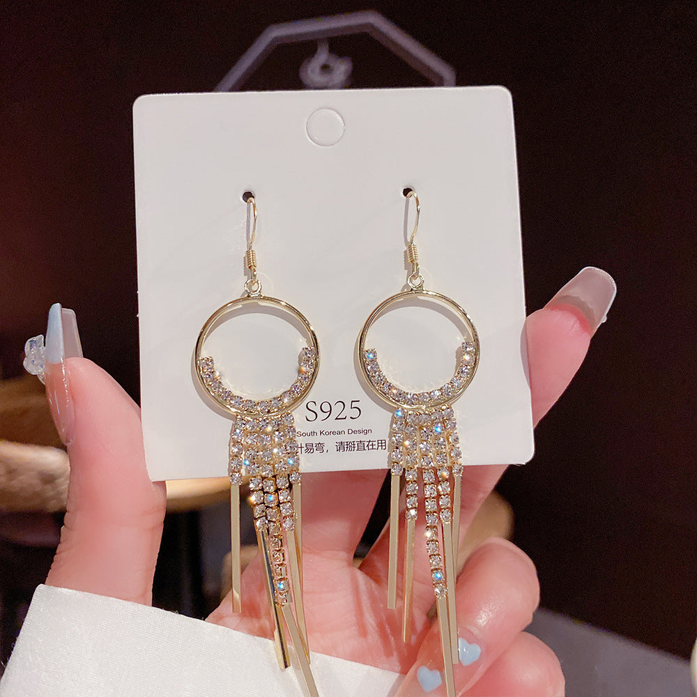 Light Luxury Pearl Earrings