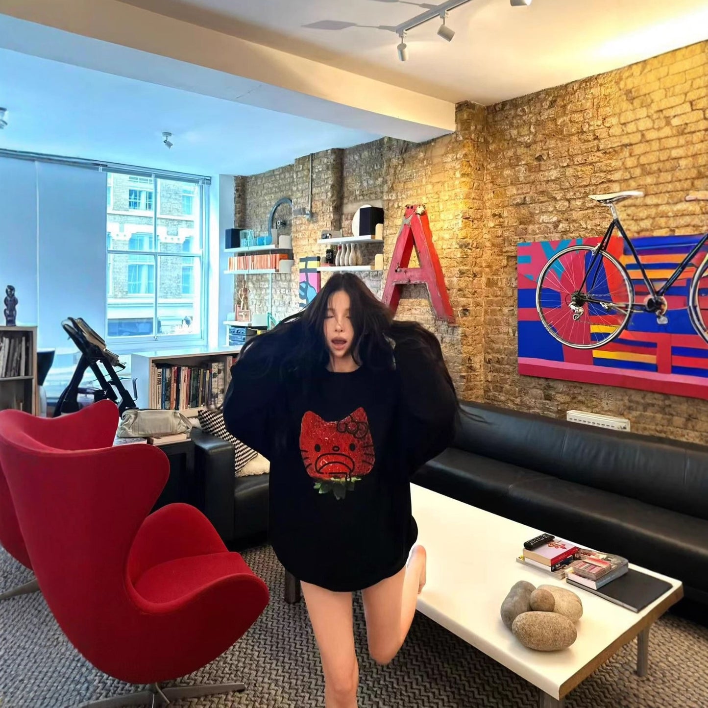 Cute Strawberry Hello Kitty Print Round Neck Sweatshirt for Women, Loose Fit