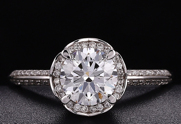 Gekweekte diamantring, elegante diamantverlowingsring, nie-aanslag 18K goud laboratoriumgekweekte diamantring