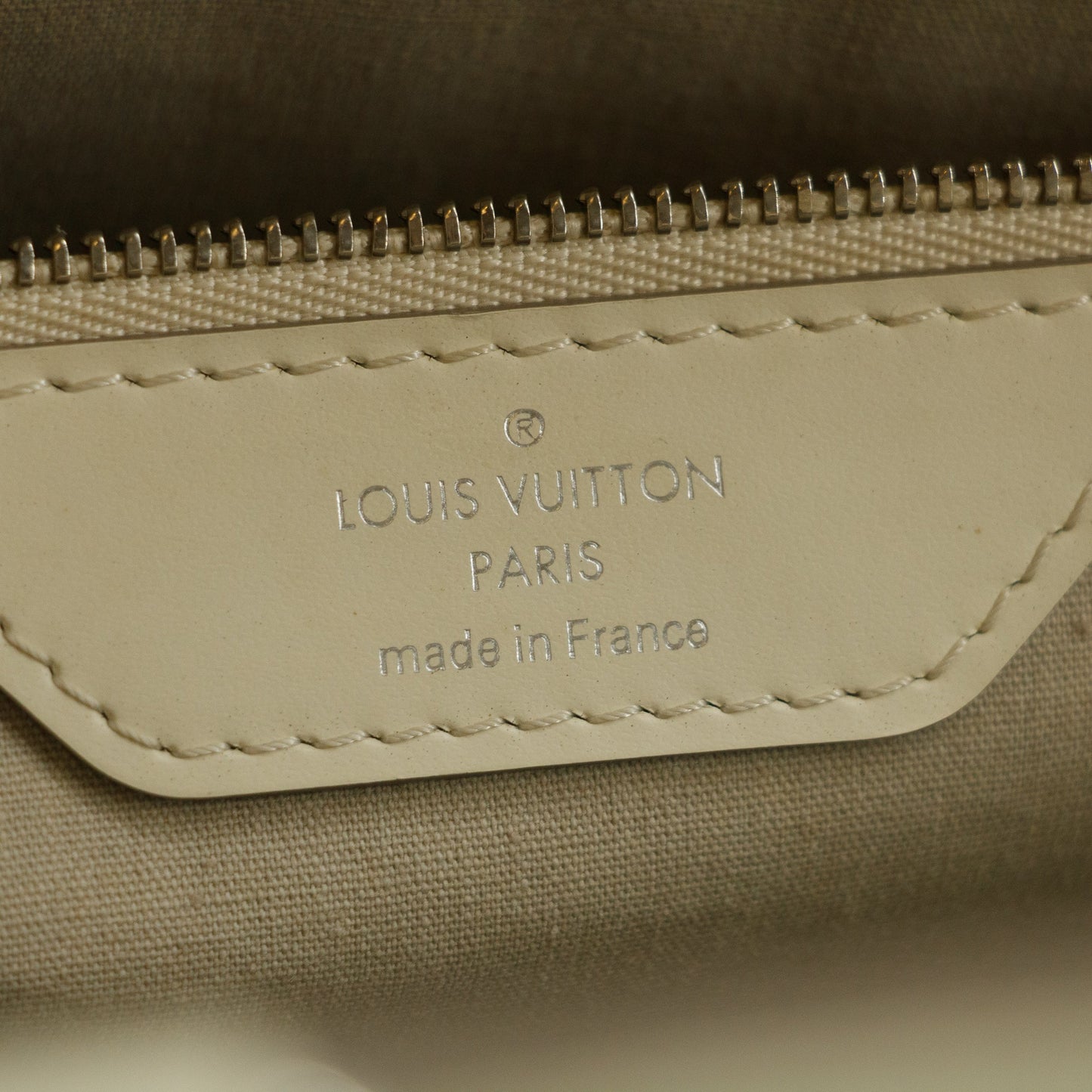Louis Vuitton White Epi Blair MM 2Way Shoulder Bag #5787