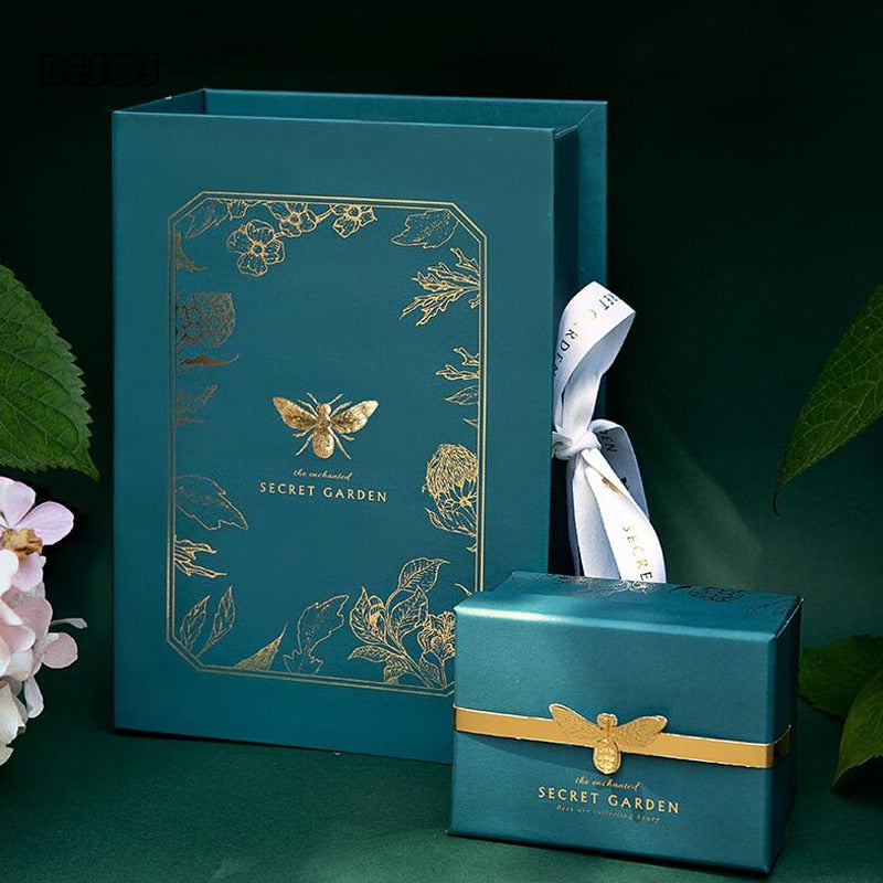 High-grade Atmosphere Pure Green Earth Bronzing Bee Leaf Design Wedding Large-scale Ceremony Silk Scarf Jewelry Gift Box Set