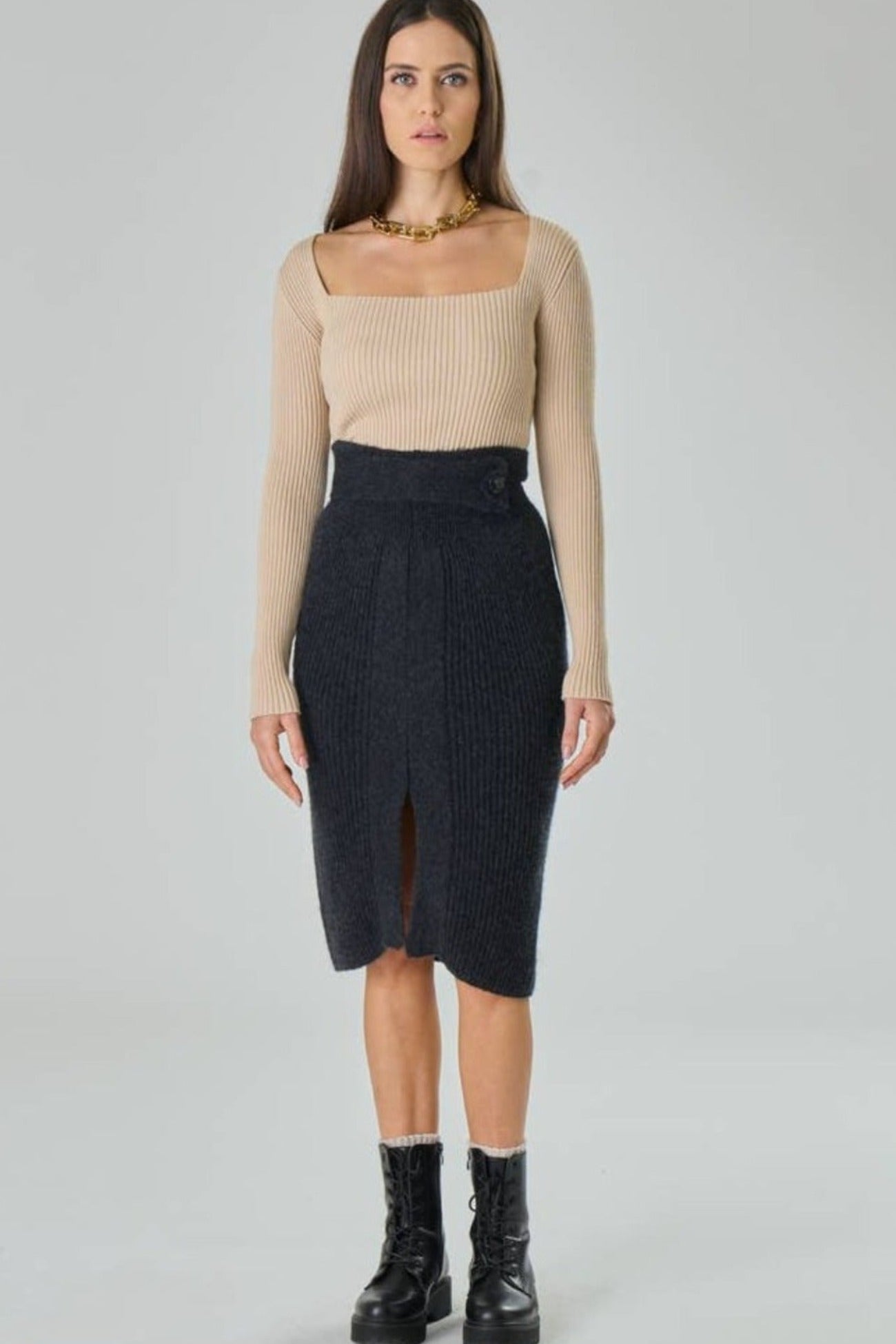 Gonna lounguette con spacco in Lana Merino - Chanel