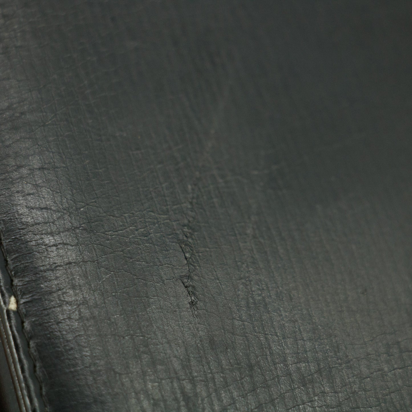 Christian Dior Black Leather Logo Chain Shoulder Bag #5872