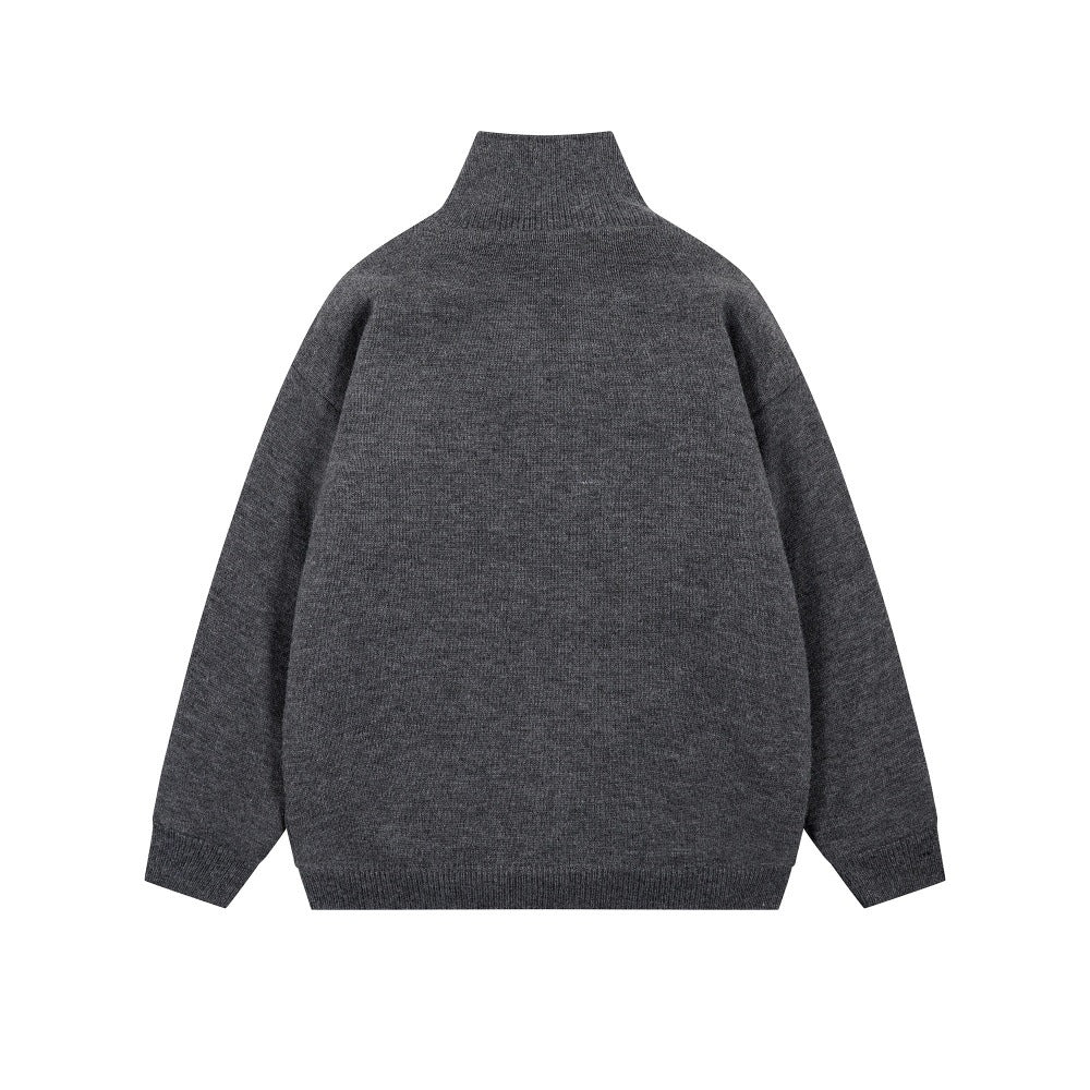 Thick knitted sweater jacket with added velvet