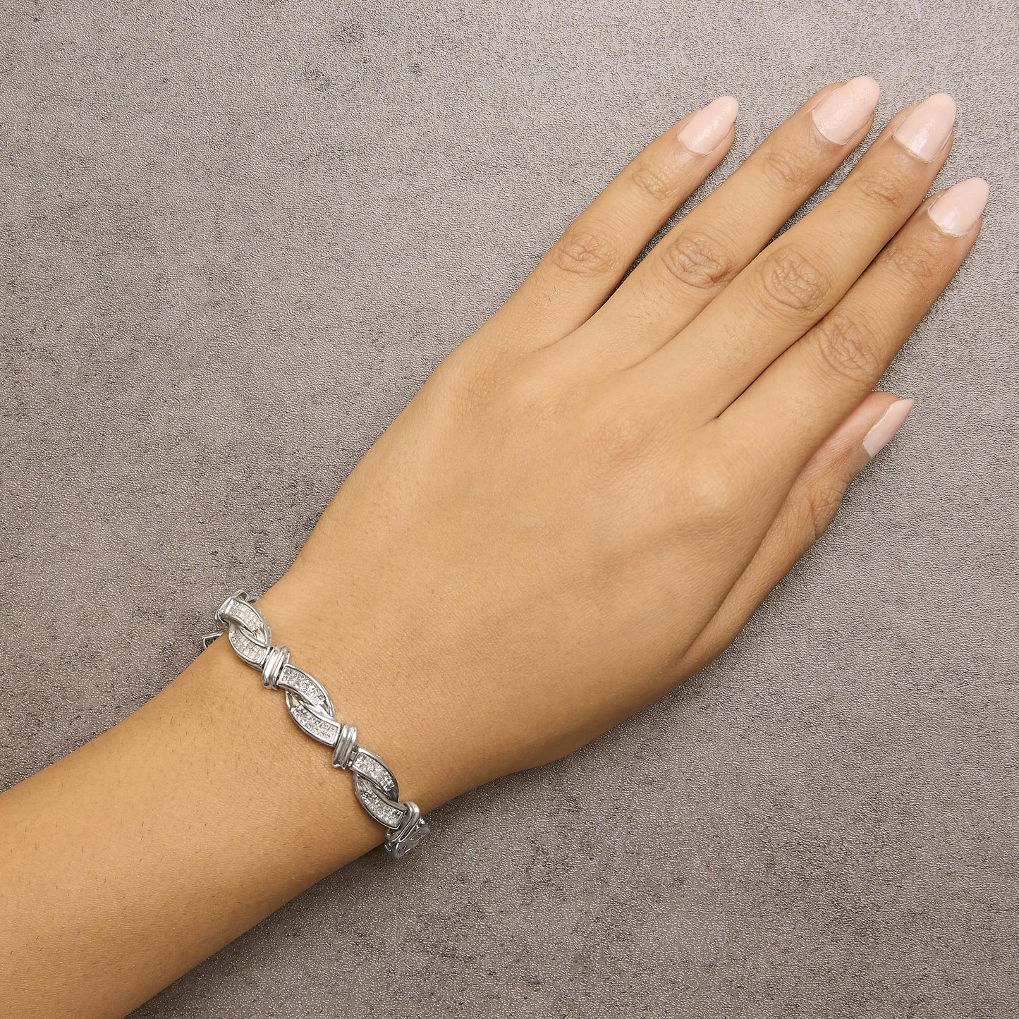 14K White Gold 4.0 Cttw Invisble Set Princess-Cut Diamond Wave Style Link Bracelet (H-I Color, SI2-I1 Clarity) - 7"-2