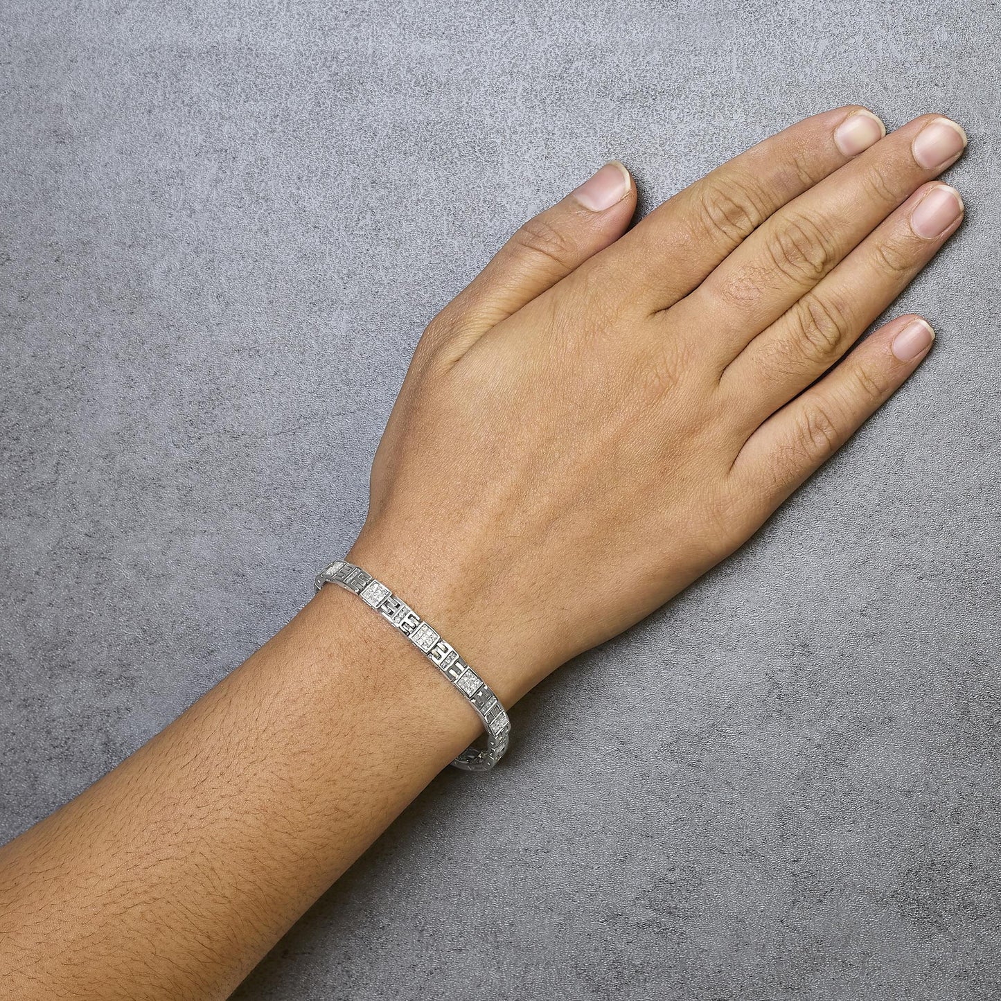 14K White Gold Princess-Cut white and Blue Diamond Fashion Bracelet(3.00 cttw,H-I Color,SI1-SI2 Clarity)-2