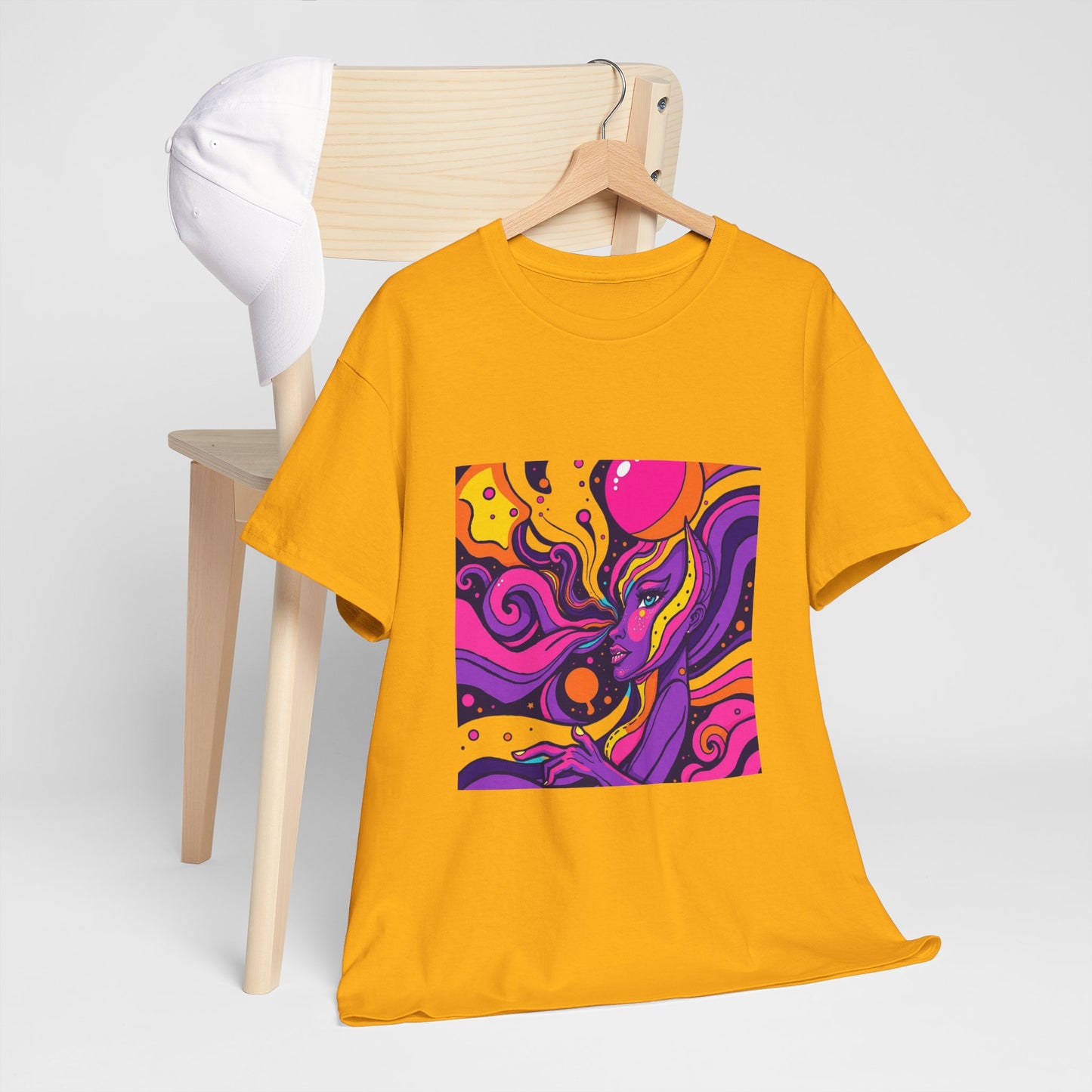 Vibrant Psychedelic Art Tee, Bohemian Graphic T-Shirt, Unisex Cotton Tee, Fashionable Casual Wear, Perfect Gift for Art Lovers