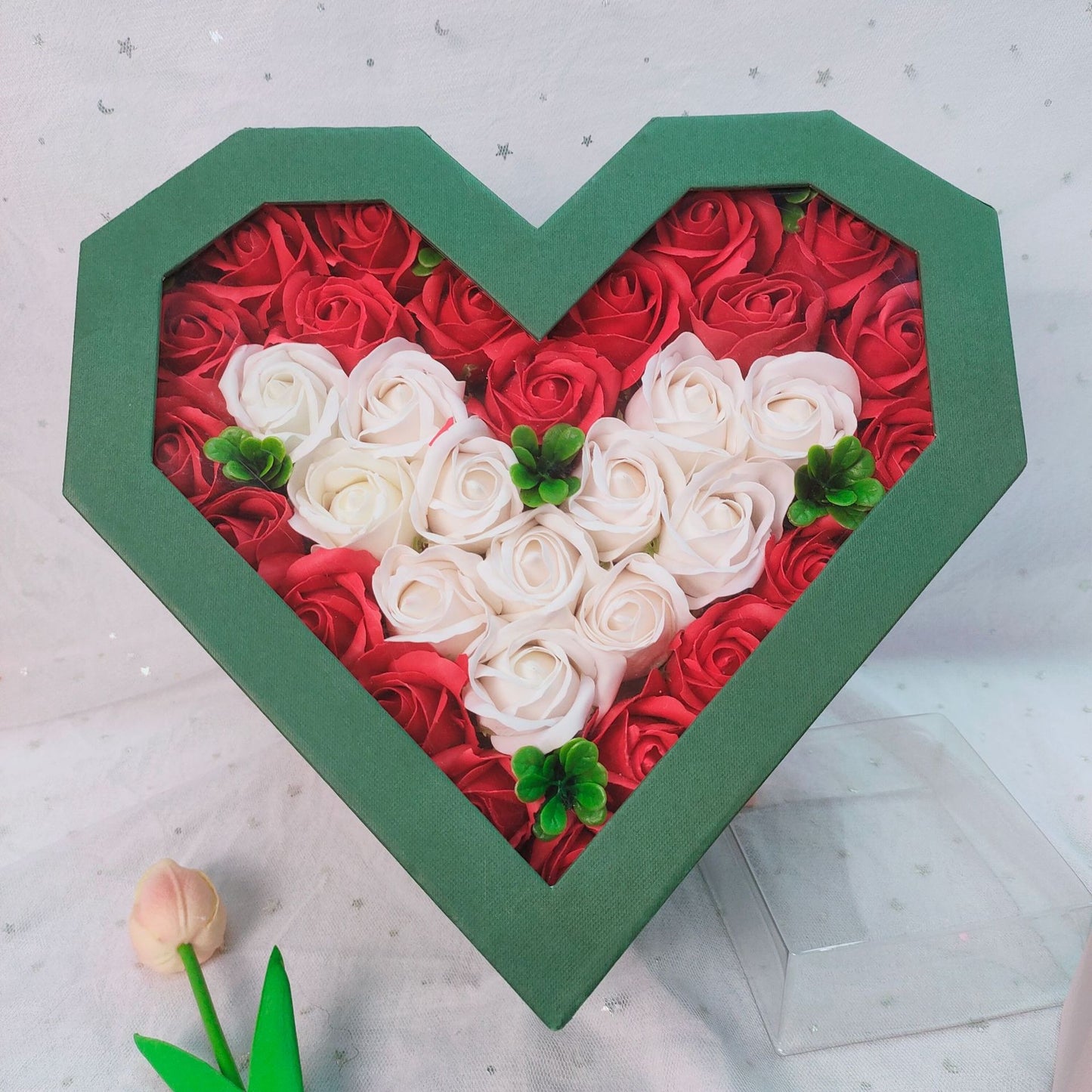 Valentine's Day Companion Romantic Roses Gift Box Open Window Transparent Diamond Heart-Shaped Gift Box