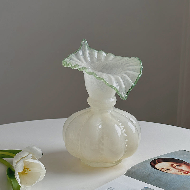 Elegant Jade Glass Flower Vase-3