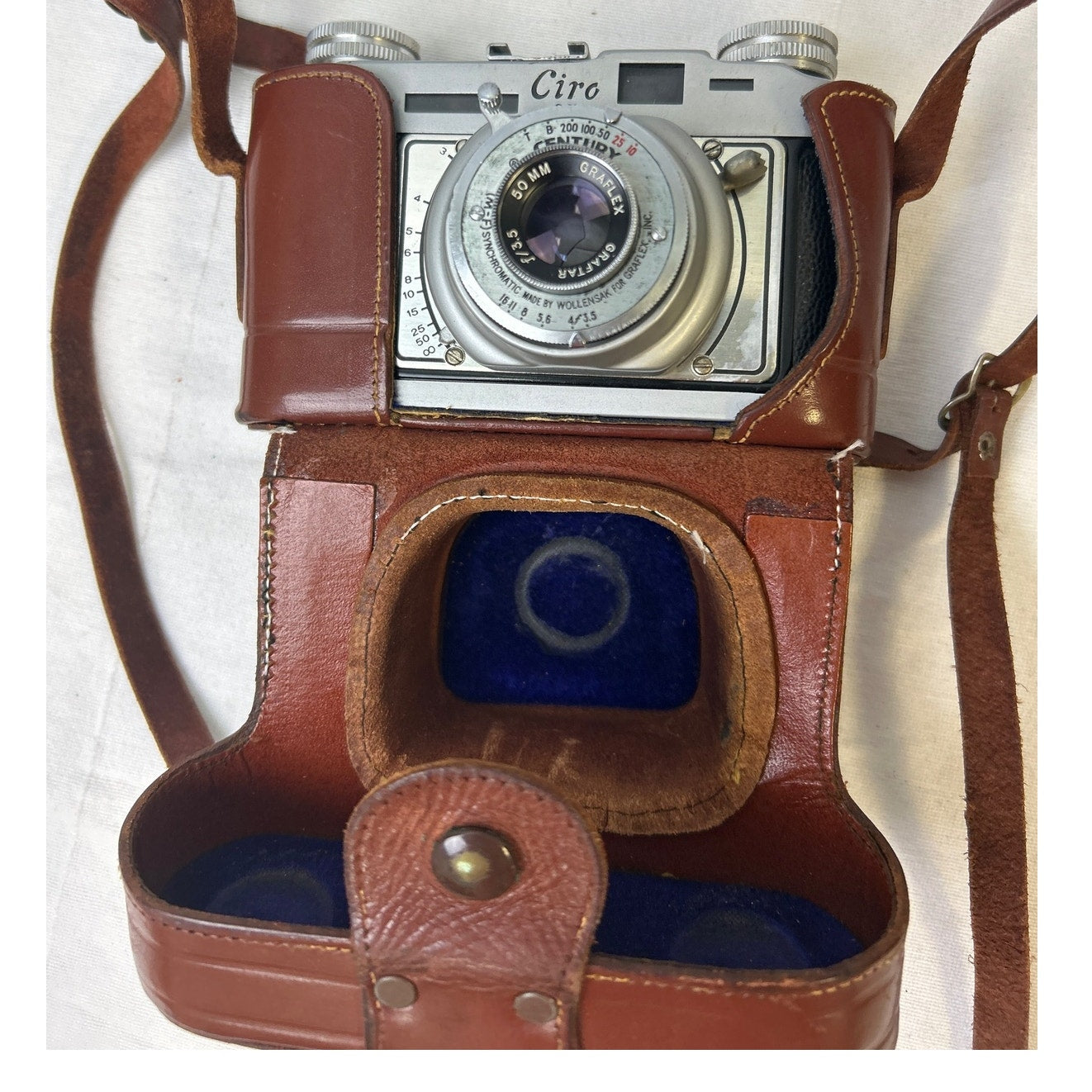 Vintage Ciro 35 Leather Case Bulb Flash Film Case w Photography Accessories