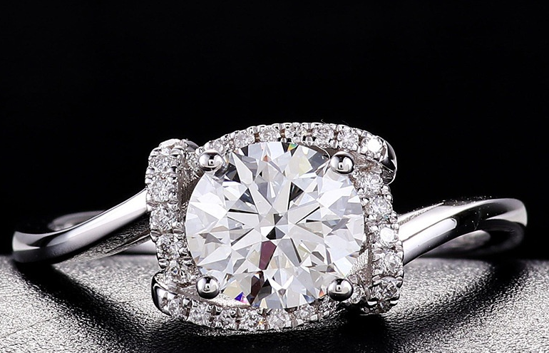 Gekweekte diamantring, elegante diamantverlowingsring, nie-aanslag 18K goud laboratoriumgekweekte diamantring