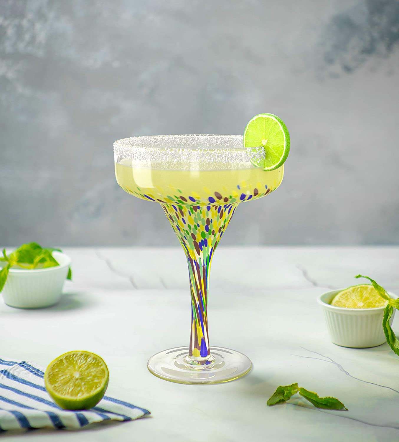 The Wine Savant Mexican Design Hand Blown Margarita Glass – Set of 4 Luxury Hand Blown Confetti Margarita Glasses (16 oz) (Confetti Margarita Glasses)-1