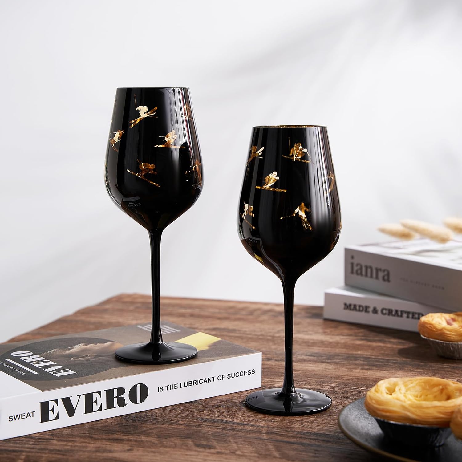 Crystal Stemmed Skiing, Apres Ski Skiier Wine Glasses Goblets - Set of 2-1