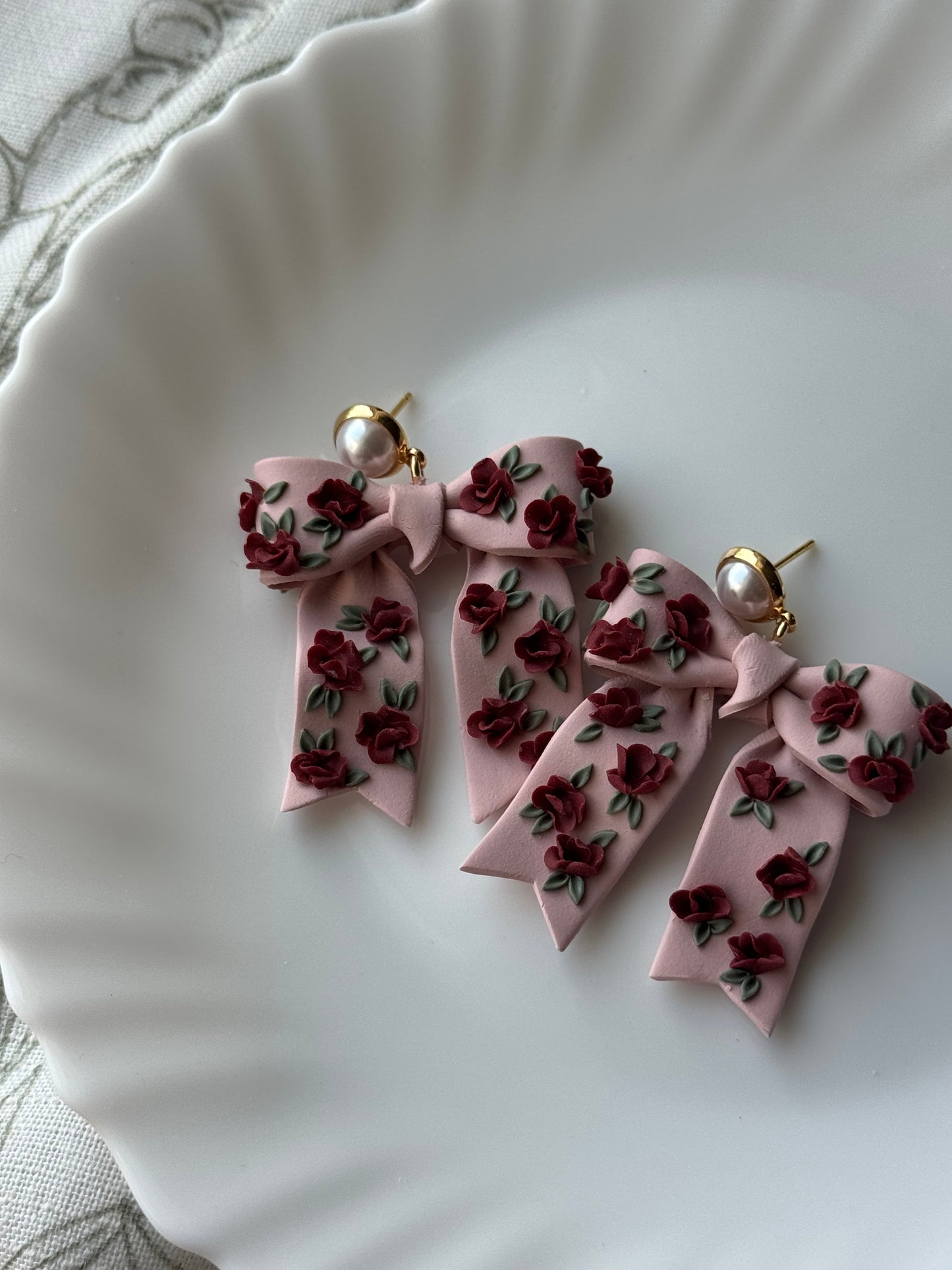 Rose Bows