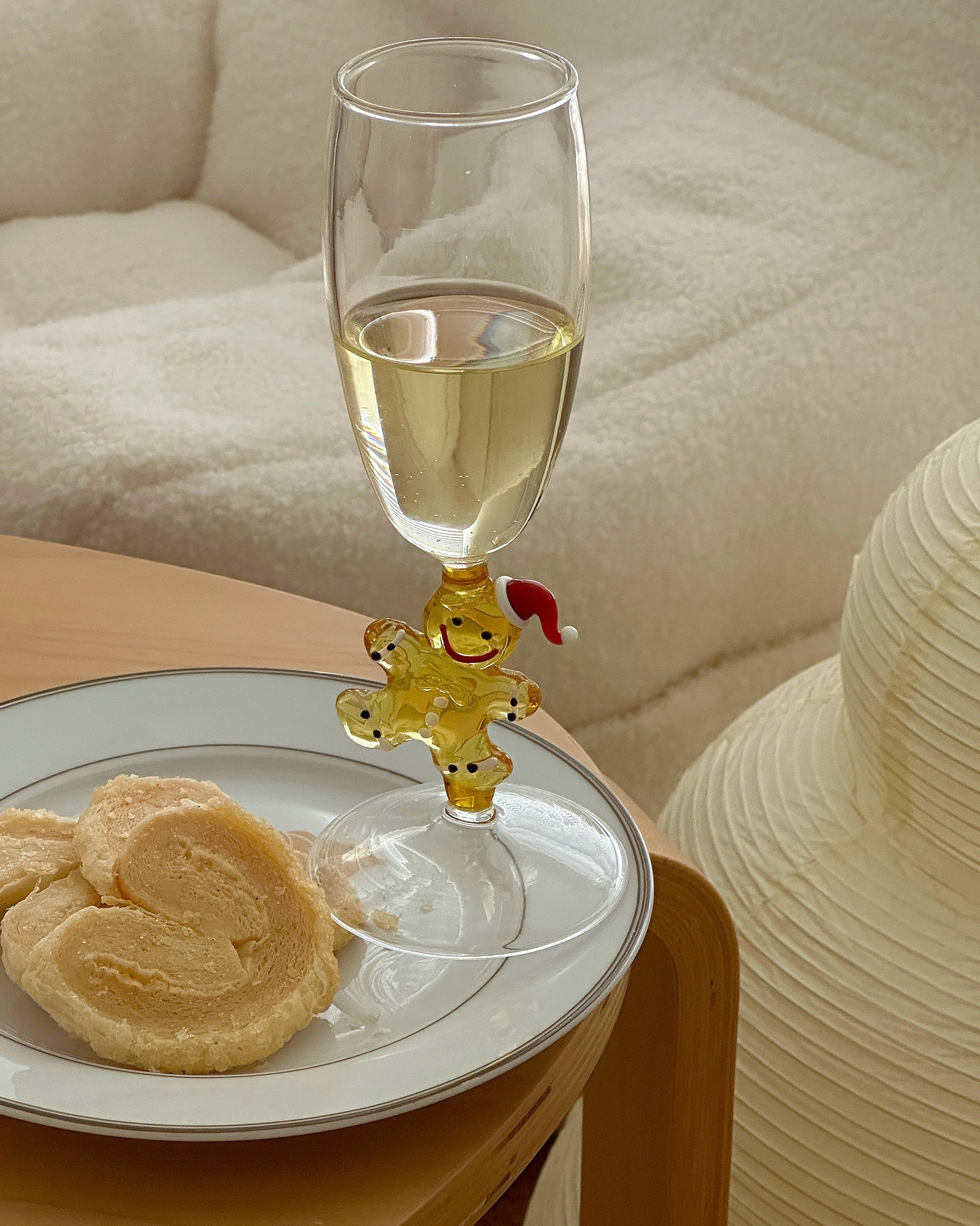 Gingerbread Champagne Glass-1