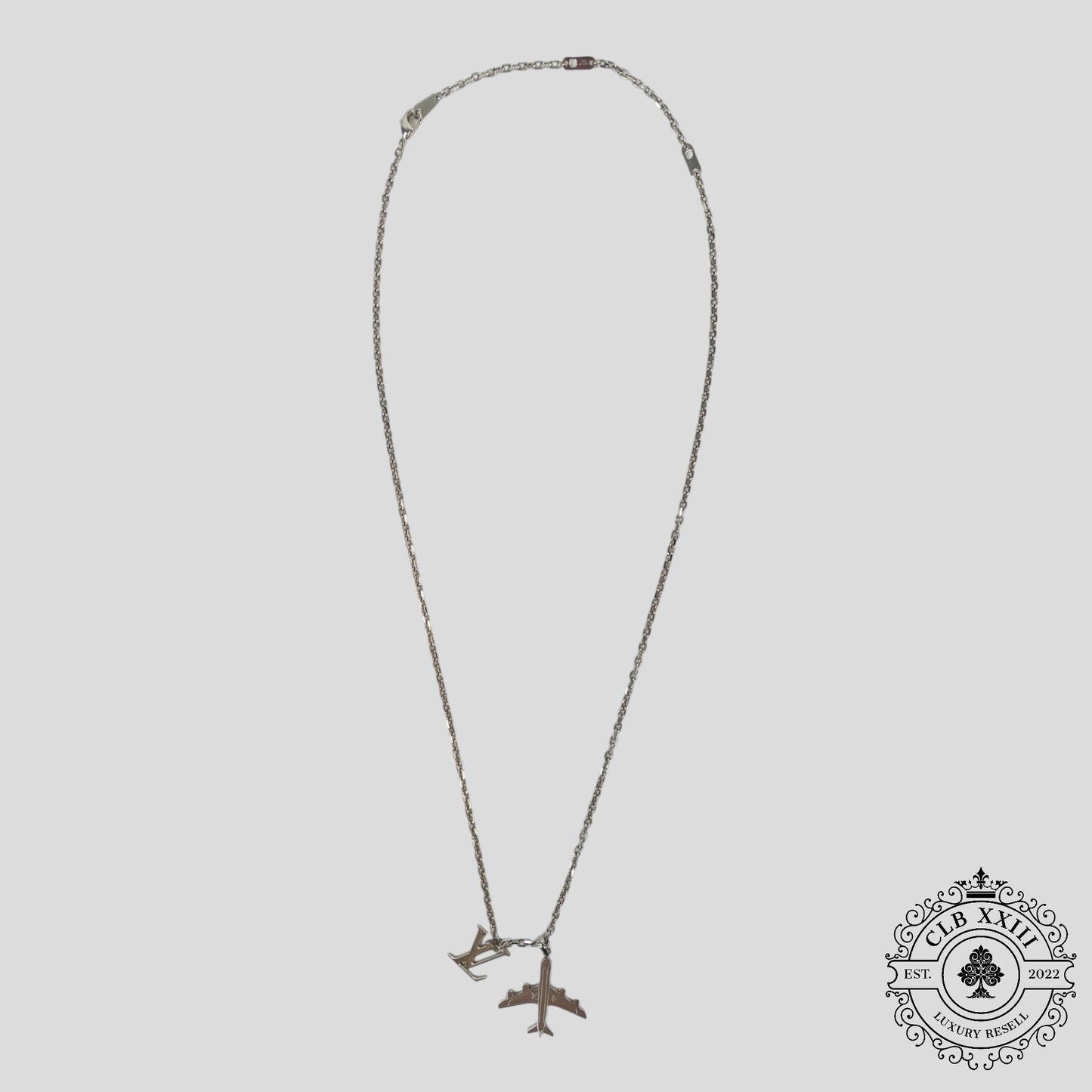 Louis Vuitton Planes Chain Necklace in Silver