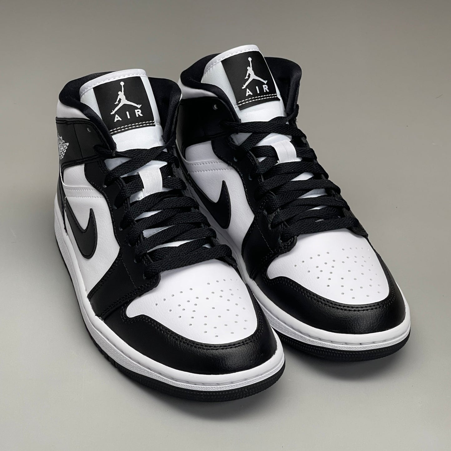 NIKE AIR JORDAN 1 Mid Panda Women's Sz 6 Black / White DV0991-101 (New)