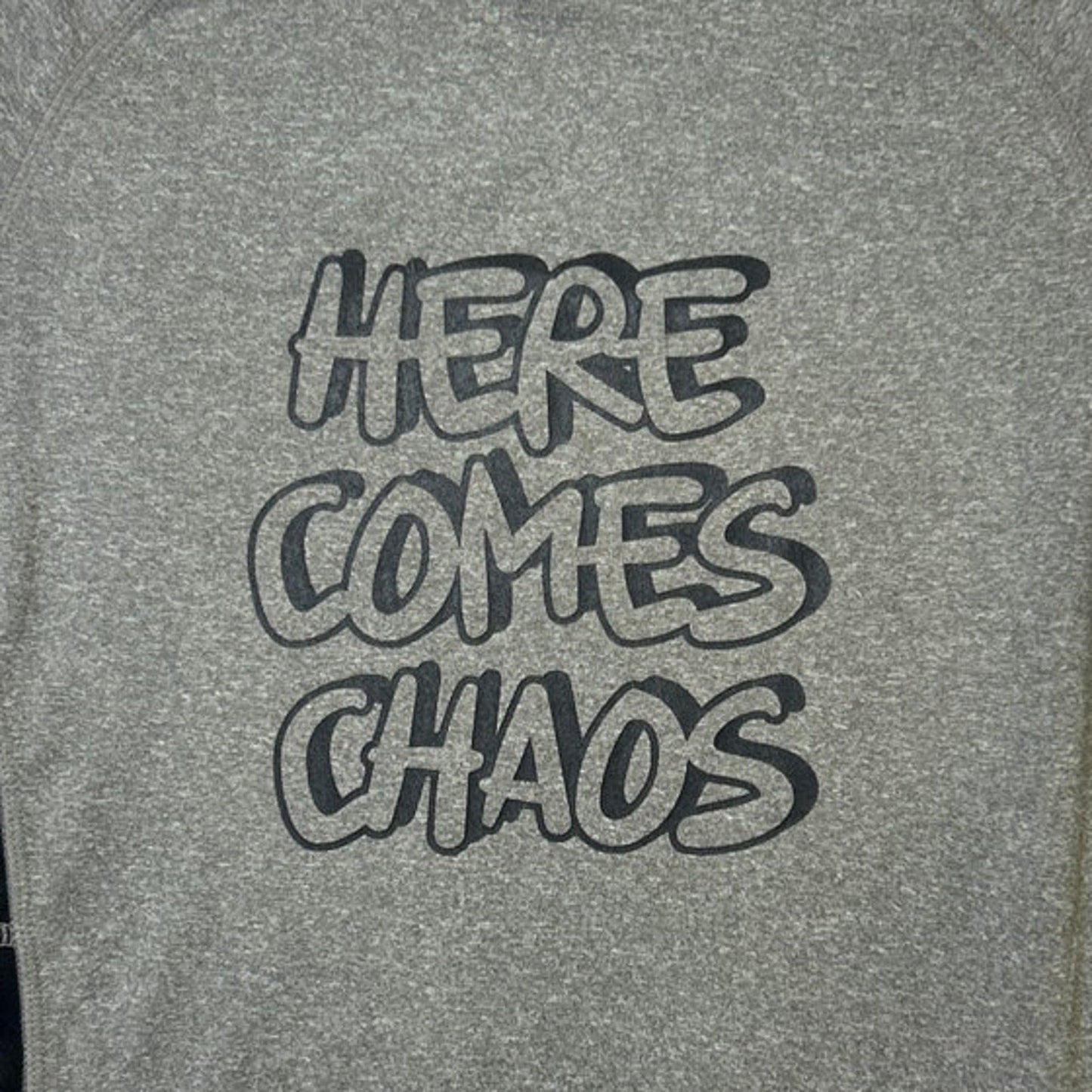 New Hand Printed Boys Medium Heathered Here Comes Chaos Short Sleeve Tee Shirt