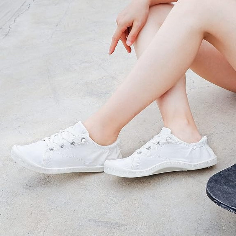 STQ Womens Size 8.5 White Sneakers Lace Up Closed Round Toe Low Top Shoes