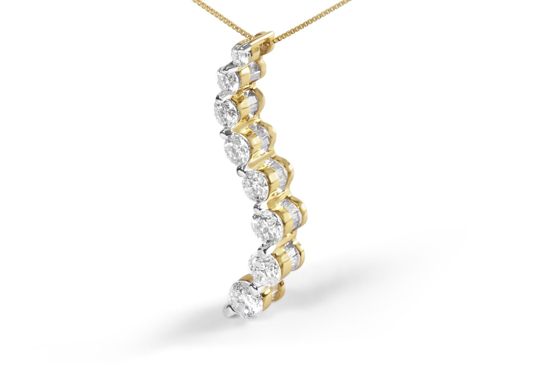 14k Yellow Gold 3.0 cttw Baguette and Brilliant Round-Cut Diamond Journey 18" Pendant Necklace (I-J Color, I2-I3 Clarity)-3