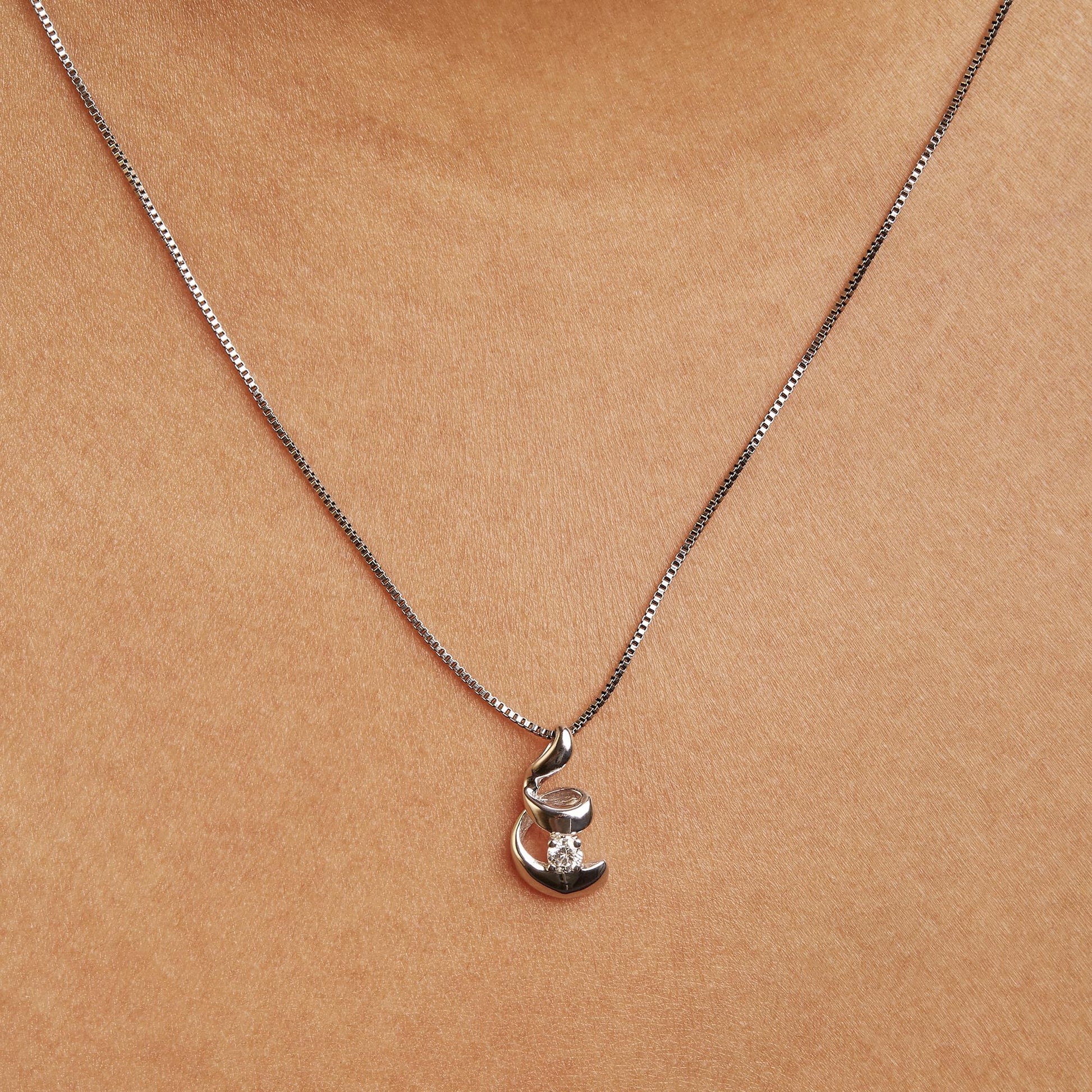 10K White Gold 1/10 Cttw Diamond Solitaire Spiral 18" Pendant Necklace (I-J Color, I2-I3 Clarity)-2