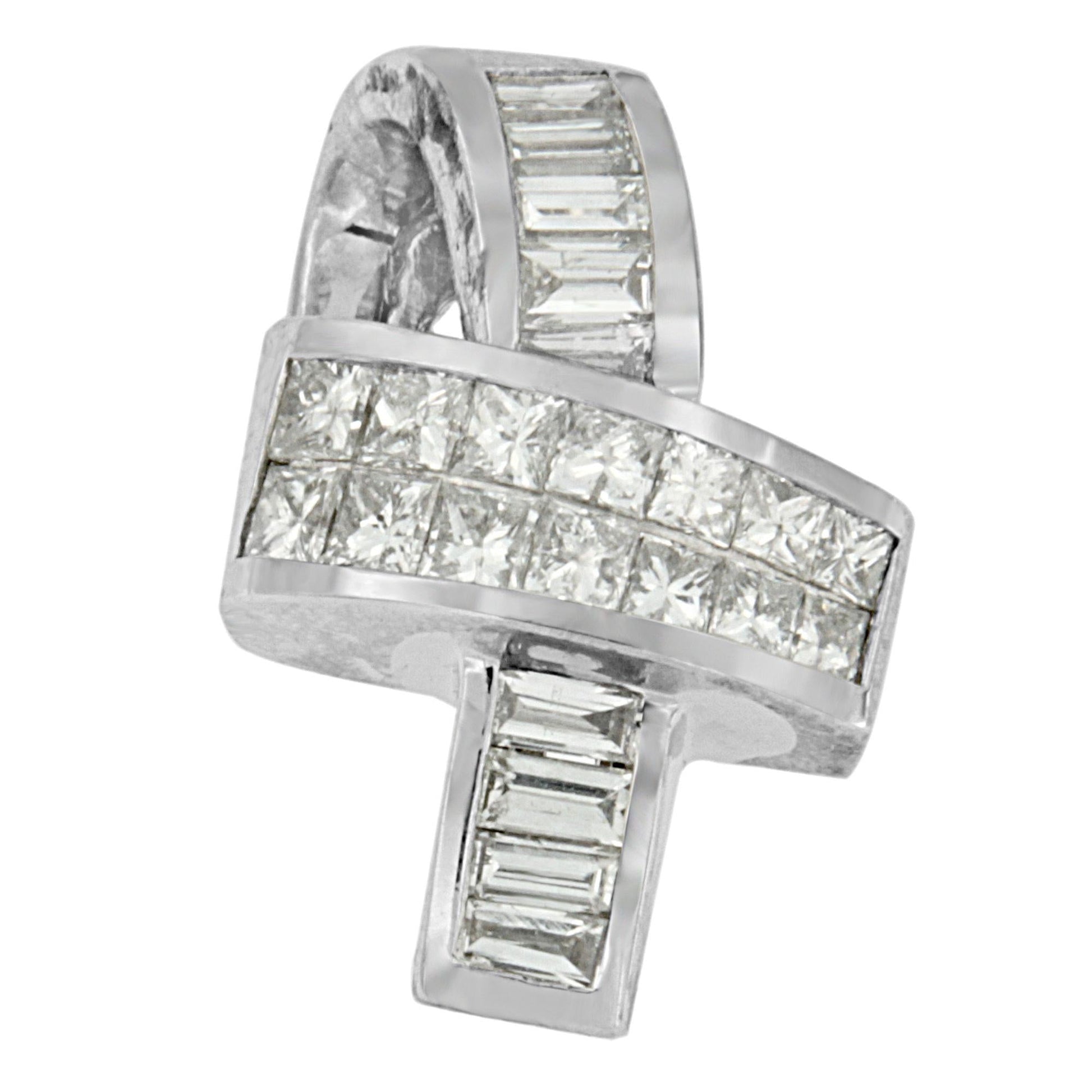 14K White Gold 2 cttw Princess and Baguette Cut Diamond Ribbon Pendant Necklace (H-I, SI-SI2)-2