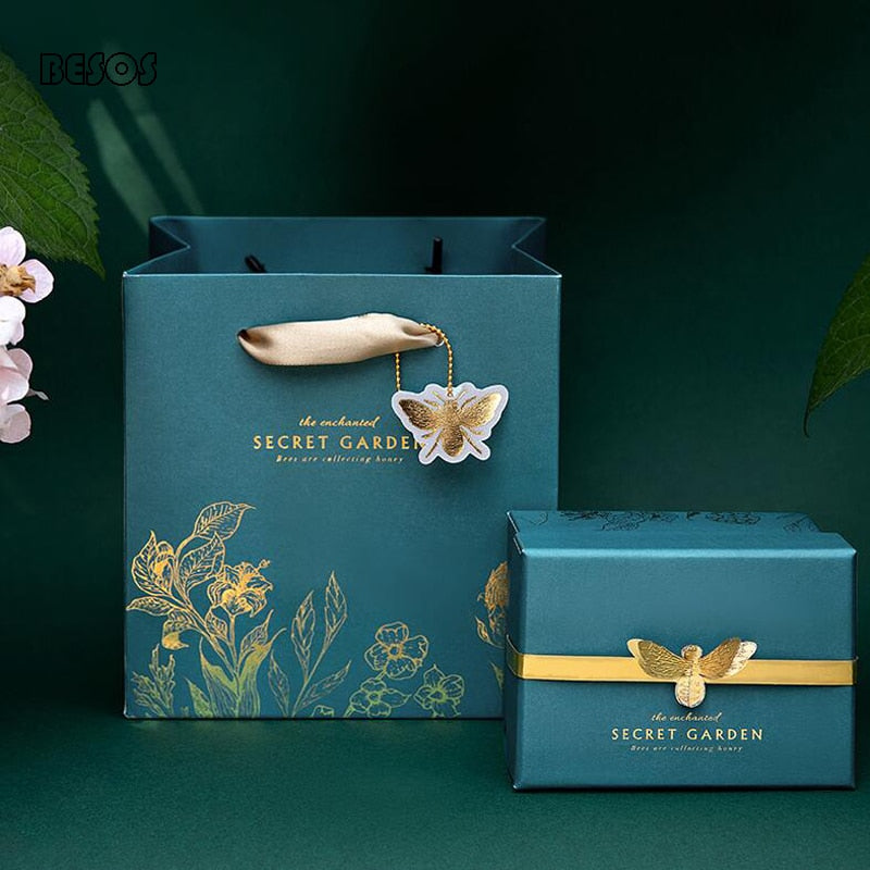 High-grade Atmosphere Pure Green Earth Bronzing Bee Leaf Design Wedding Large-scale Ceremony Silk Scarf Jewelry Gift Box Set