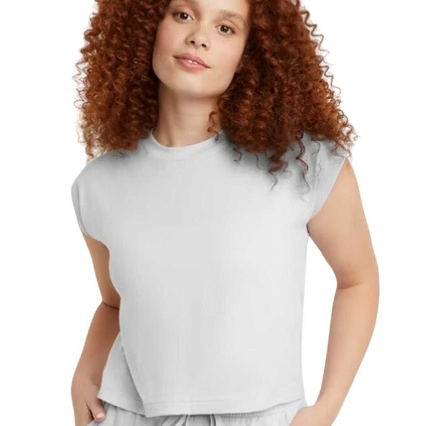 New 5-Pack Hanes Womens Medium White Ringspun Cotton Cap Sleeve Muscle Tees