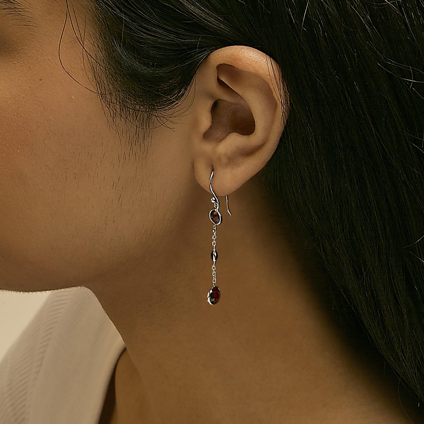 .925 Sterling Silver Graduating Bezel Set Red Garnet Dangle Earring-2