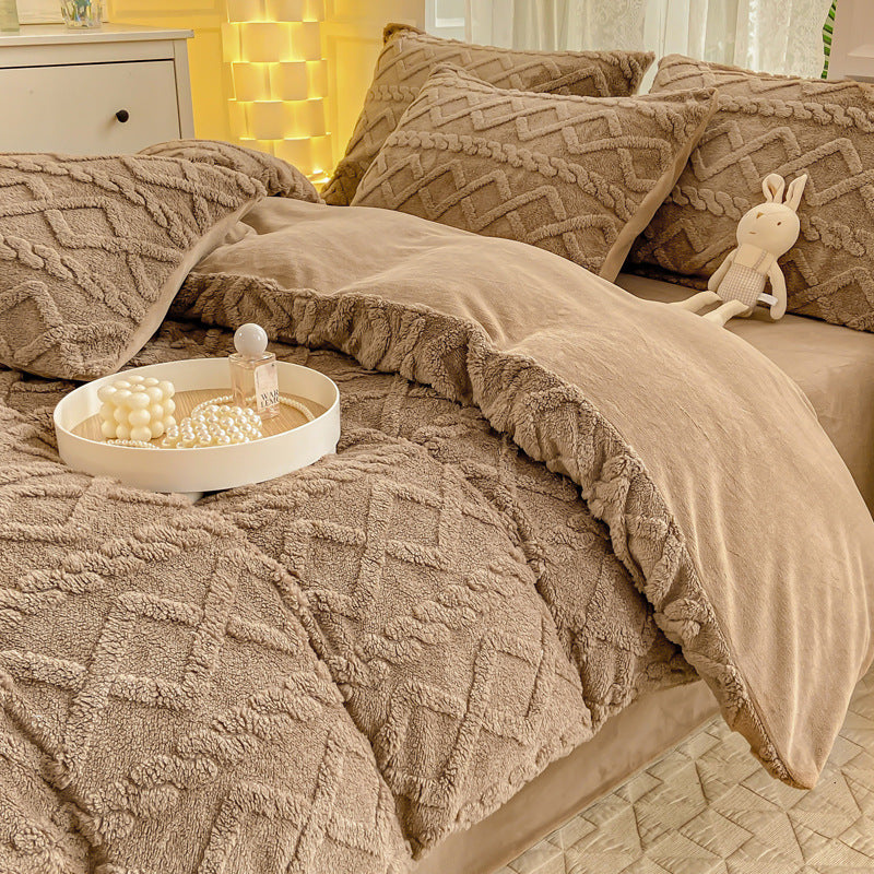 Winter Flannel 4-Piece Bedding Set, Thick Warm Milk Velvet Coral Fleece Duvet Cover, Student Dormitory 3-Piece Set for Wholesale
