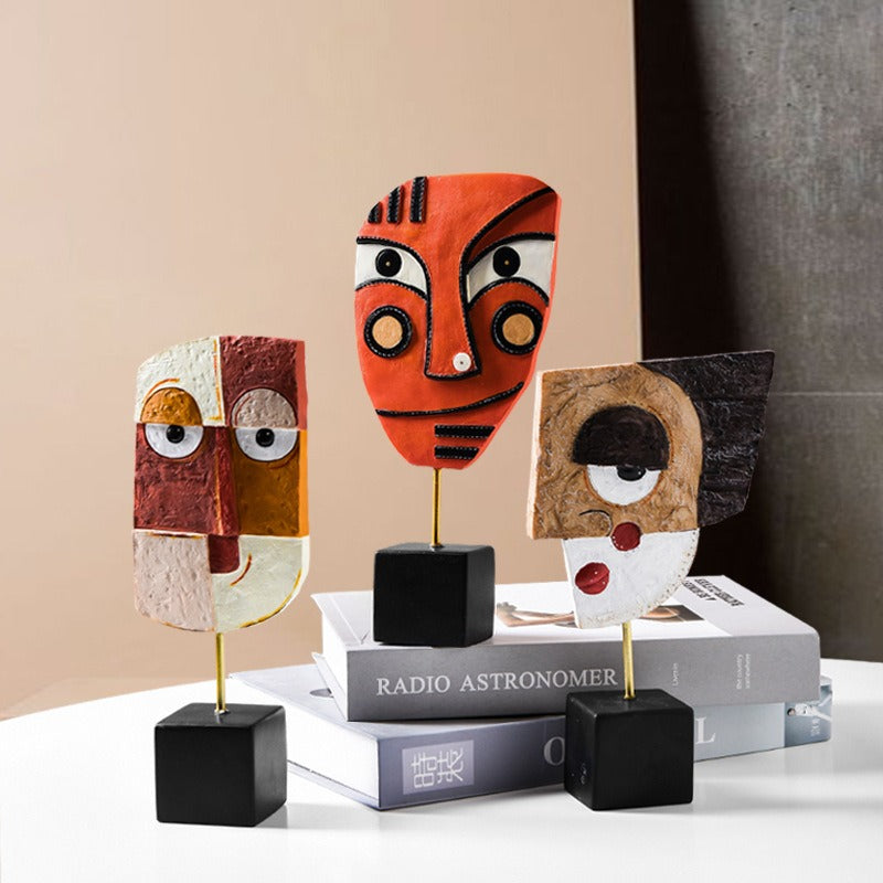 INS wind resin crafts creative living room wine cabinet decoration wholesale abstract facial art ornaments