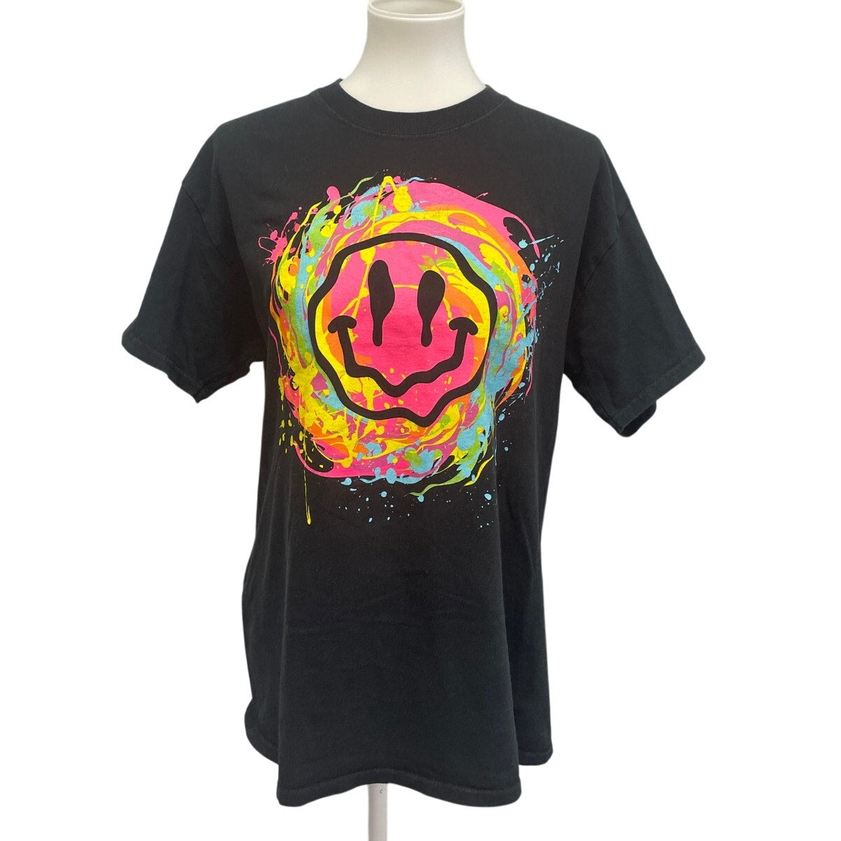 Gildan Mens Large 100% Cotton Splatter Paint Smiley Face Short Sleeve Tee Shirt