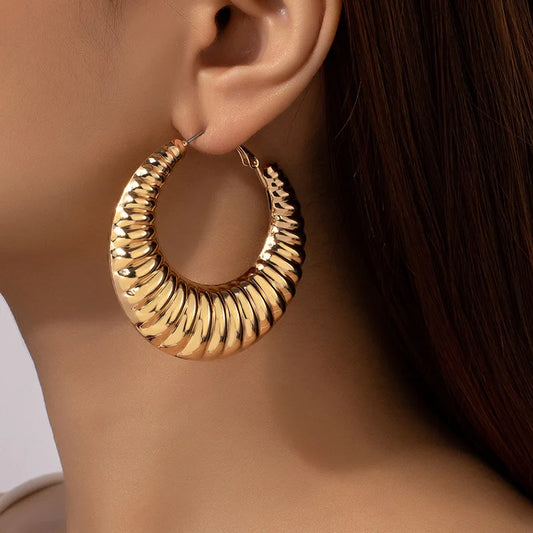 Retro Threaded Metal Earrings For Women Simple Style Holiday  Party Gift Fashion Jewelry Ear Accessories
