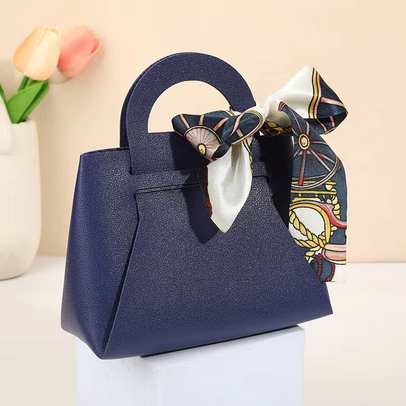 Light Luxury Style PU Leather Handheld Candy Gift Box Wedding Gift with Handheld Gift Wedding Candy Bag