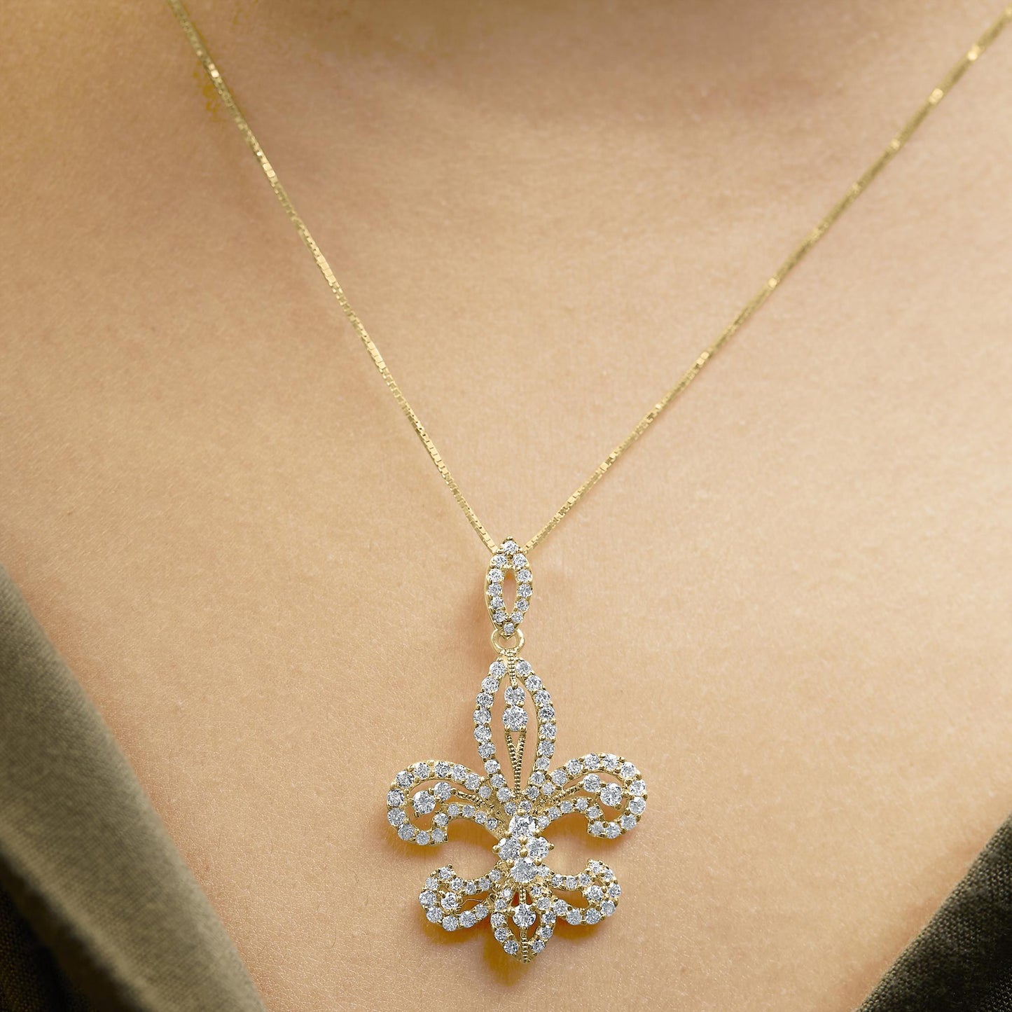 14K Yellow Gold 1.00 Cttw Round Diamond Fleur De Lis 18" Pendant Necklace (H-I Color, SI2-I1 Clarity)-2