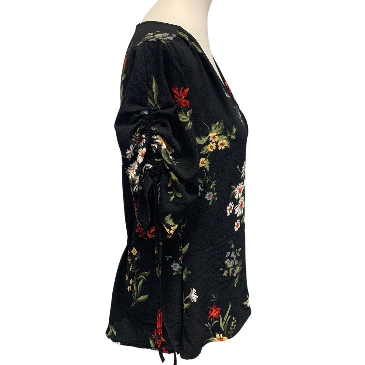 Alison Andrews Womens Medium Adjustable Ruched Sleeve Floral Daisy Blouse Shirt