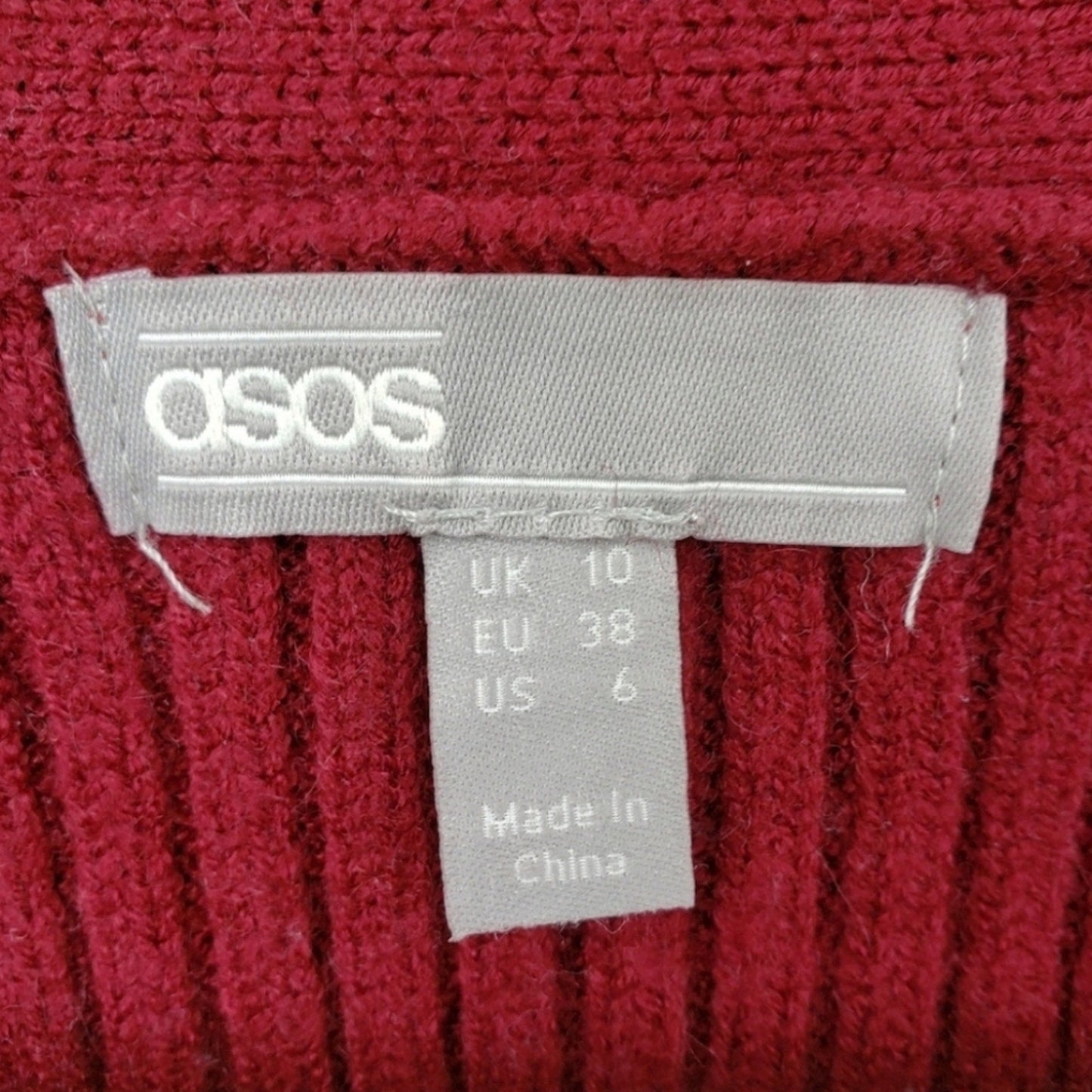 ASOS Womens Size 6 Red Ribbed Long Sleeve Button Up Knit Cropped Cardigan