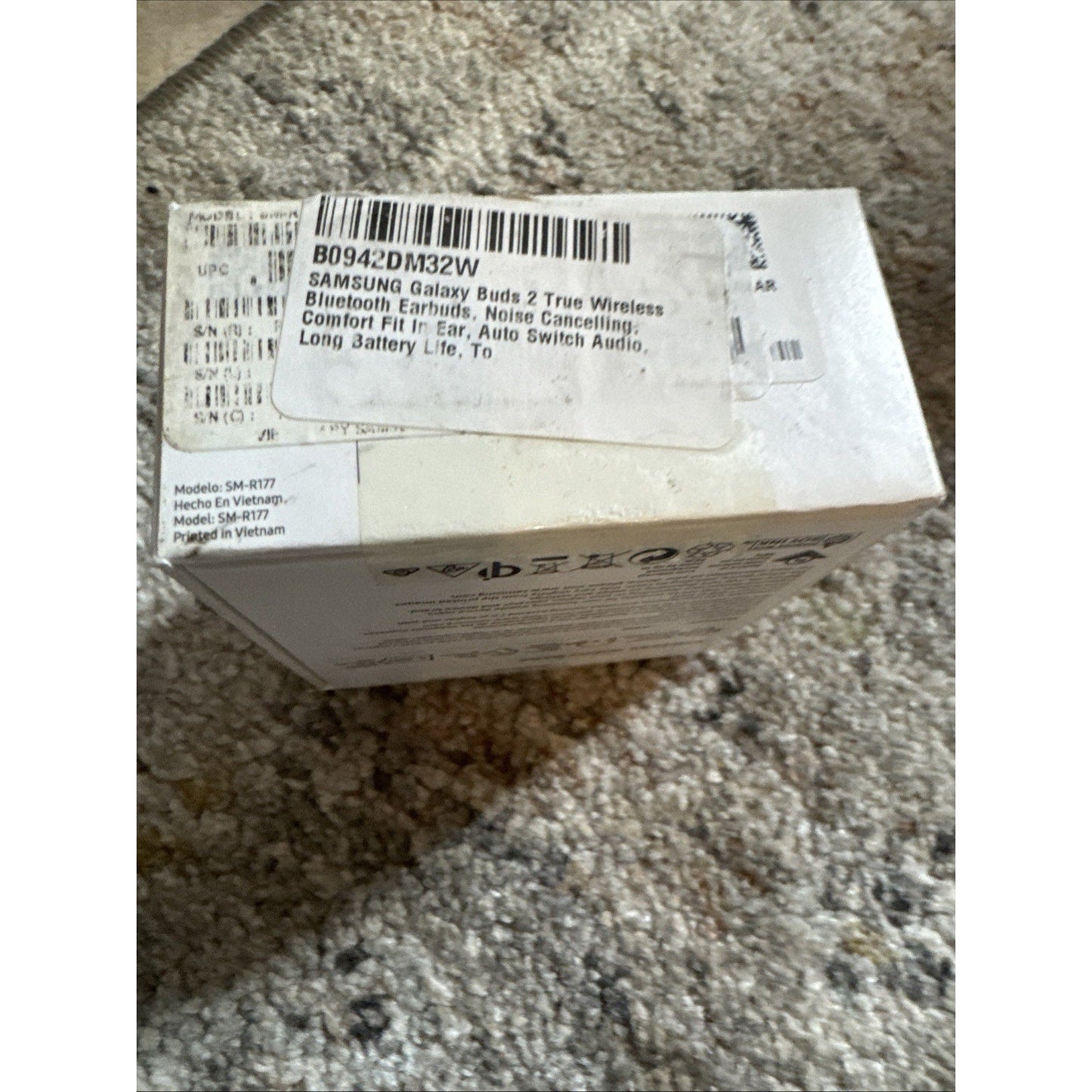 Brand New Samsung Galaxy Buds2 White