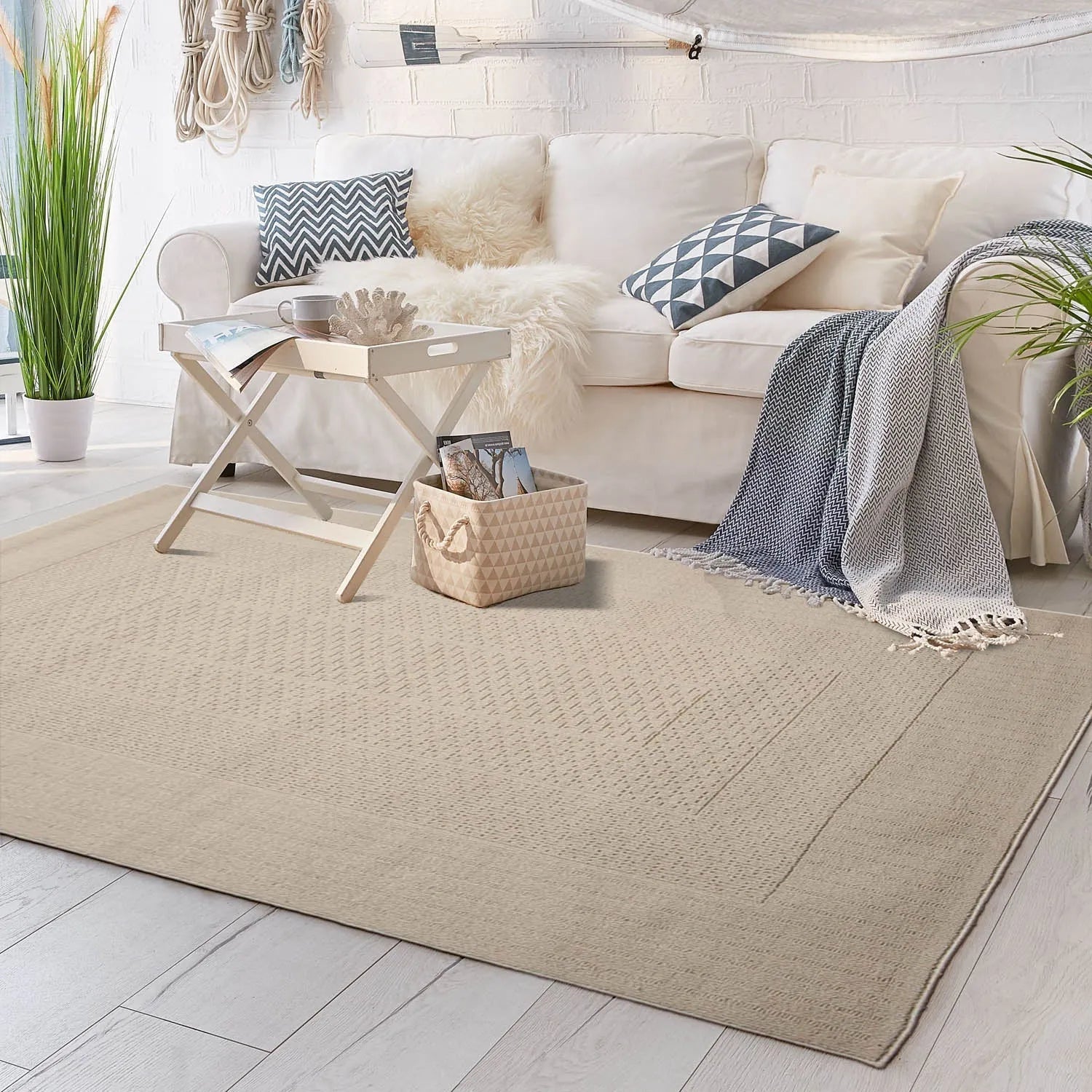 5'3" x 8'3" Authentic Wool and Acrylic Oriental Area Rug Beige-0