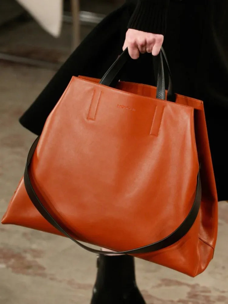New Fashion Genuine Leather Women's handbags Large Capacity aptop bag Ladies commuter Bucket Tote Bags Soft