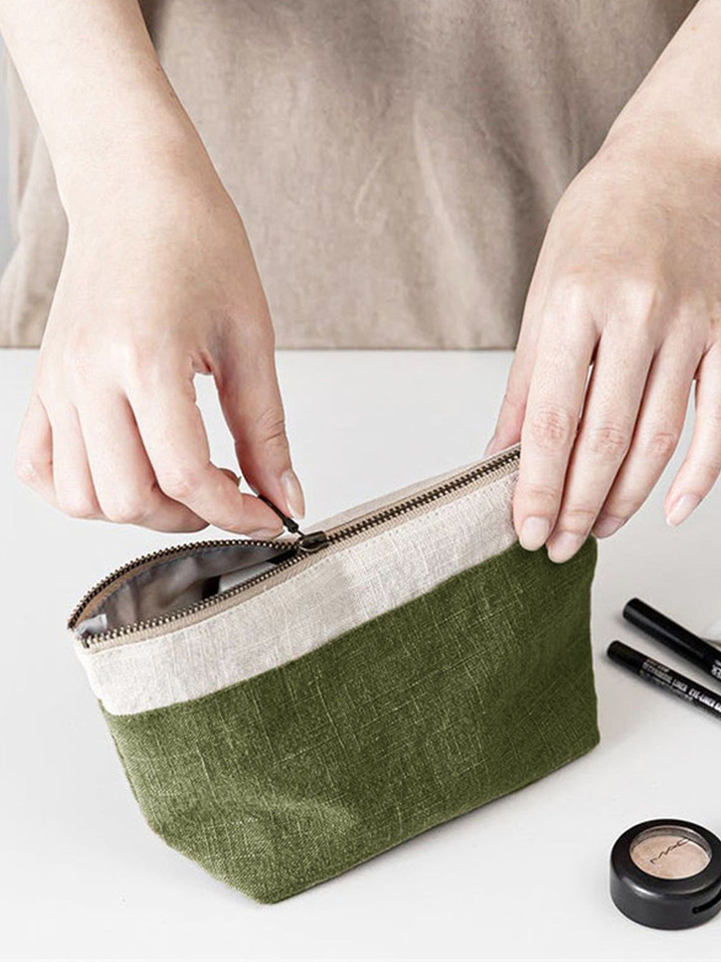 100% Linen Color-Block Zipper Storage Bag