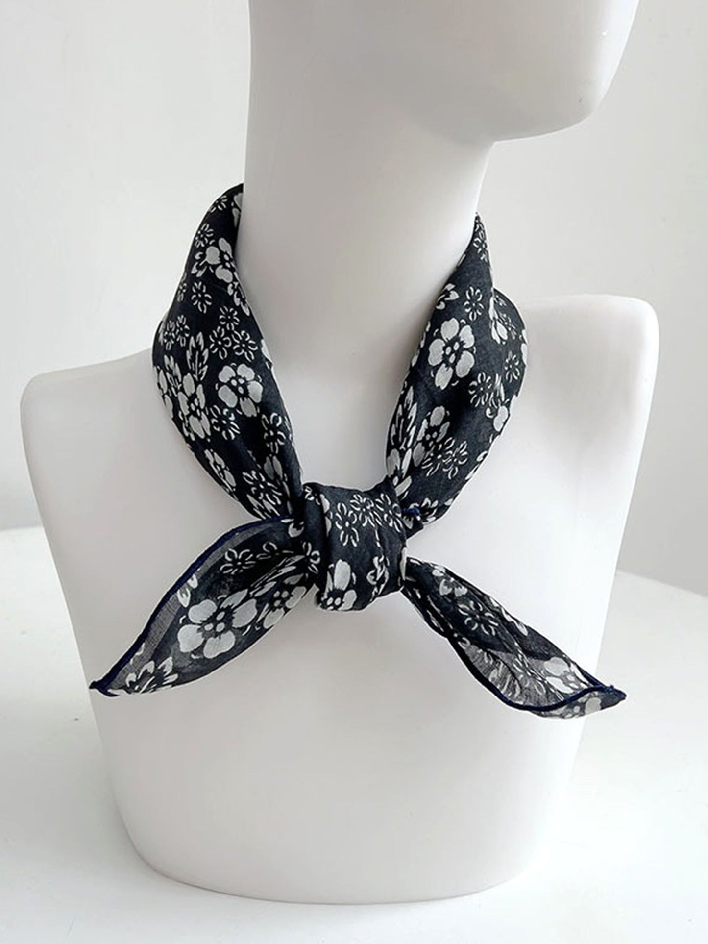 Ramie Vintage Print Handkerchief