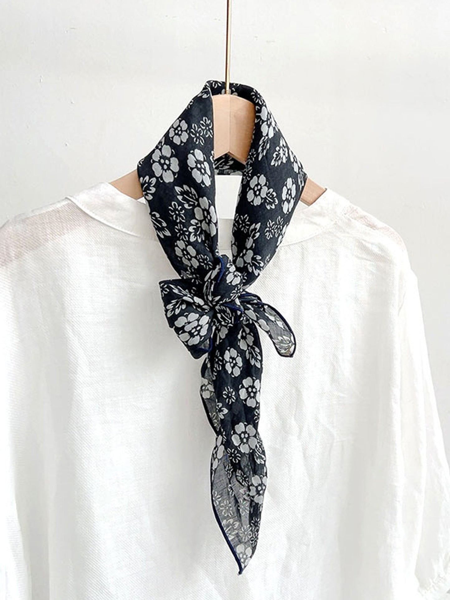 Ramie Vintage Print Handkerchief