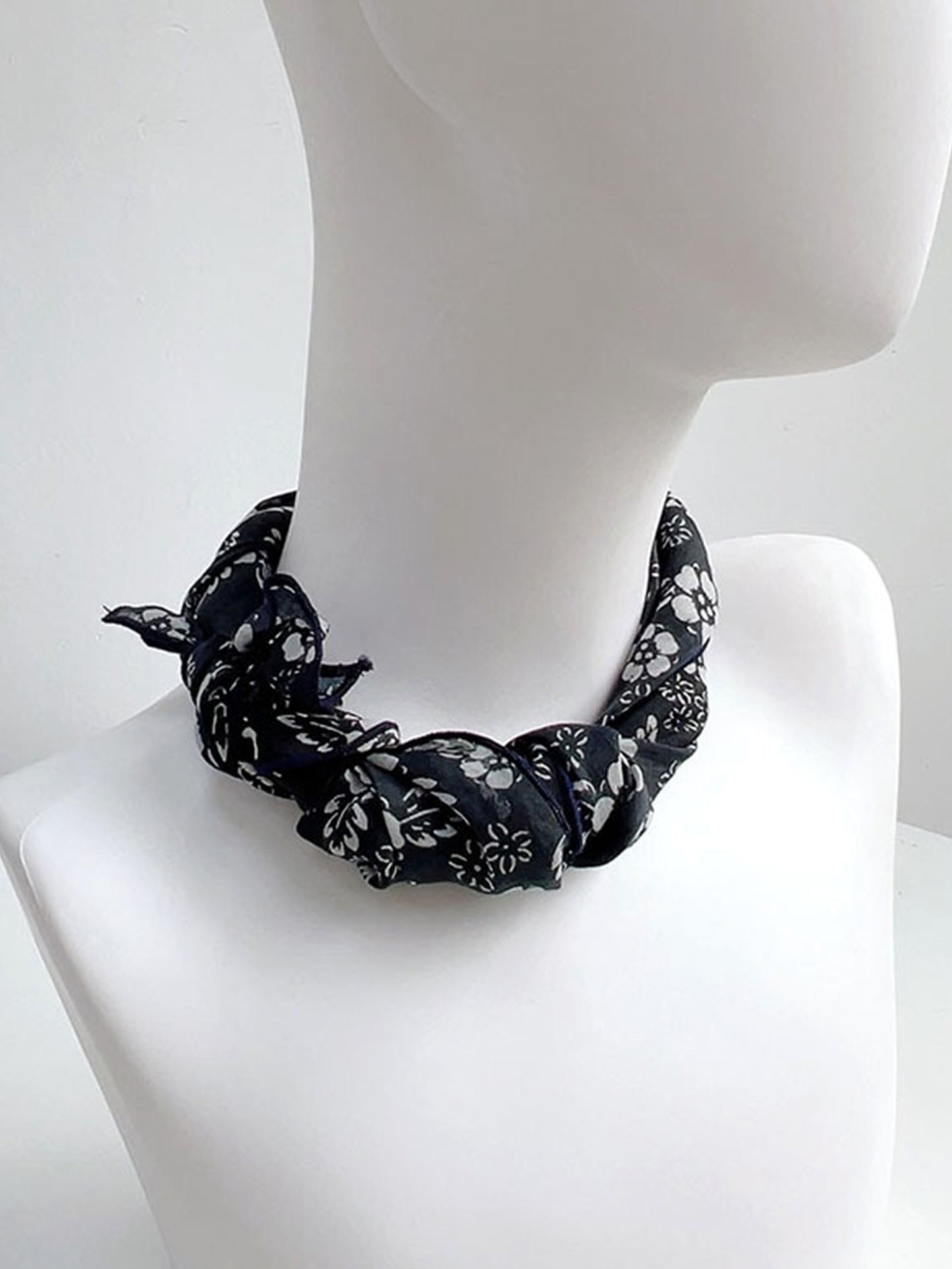 Ramie Vintage Print Handkerchief