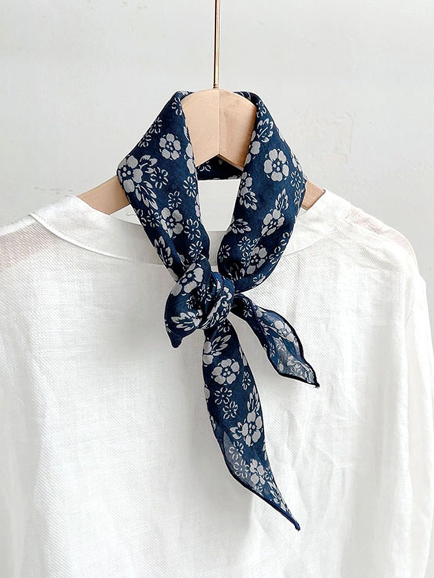 Ramie Vintage Print Handkerchief