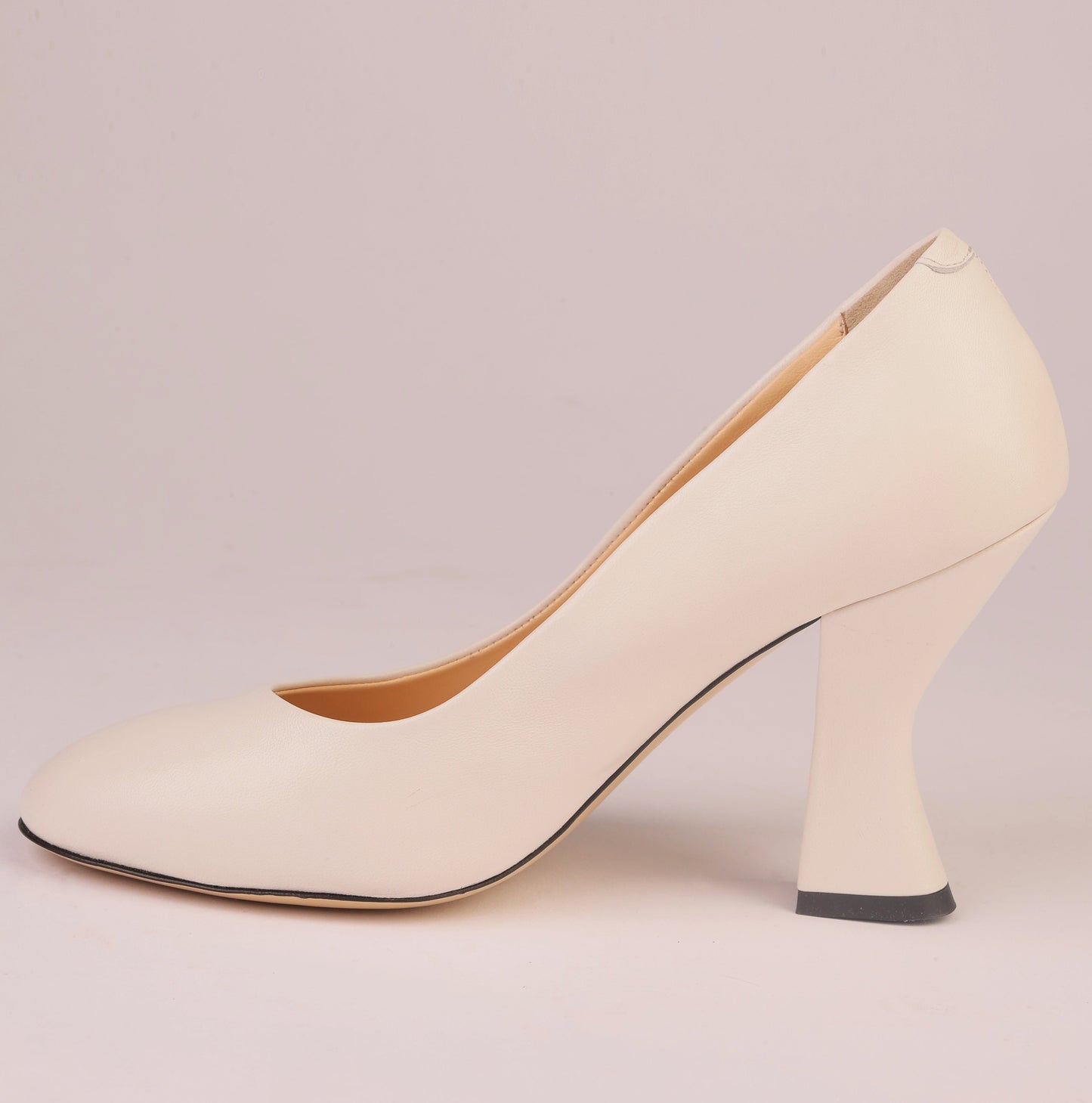 IVORY GRACE – Ivory Nappa Pump