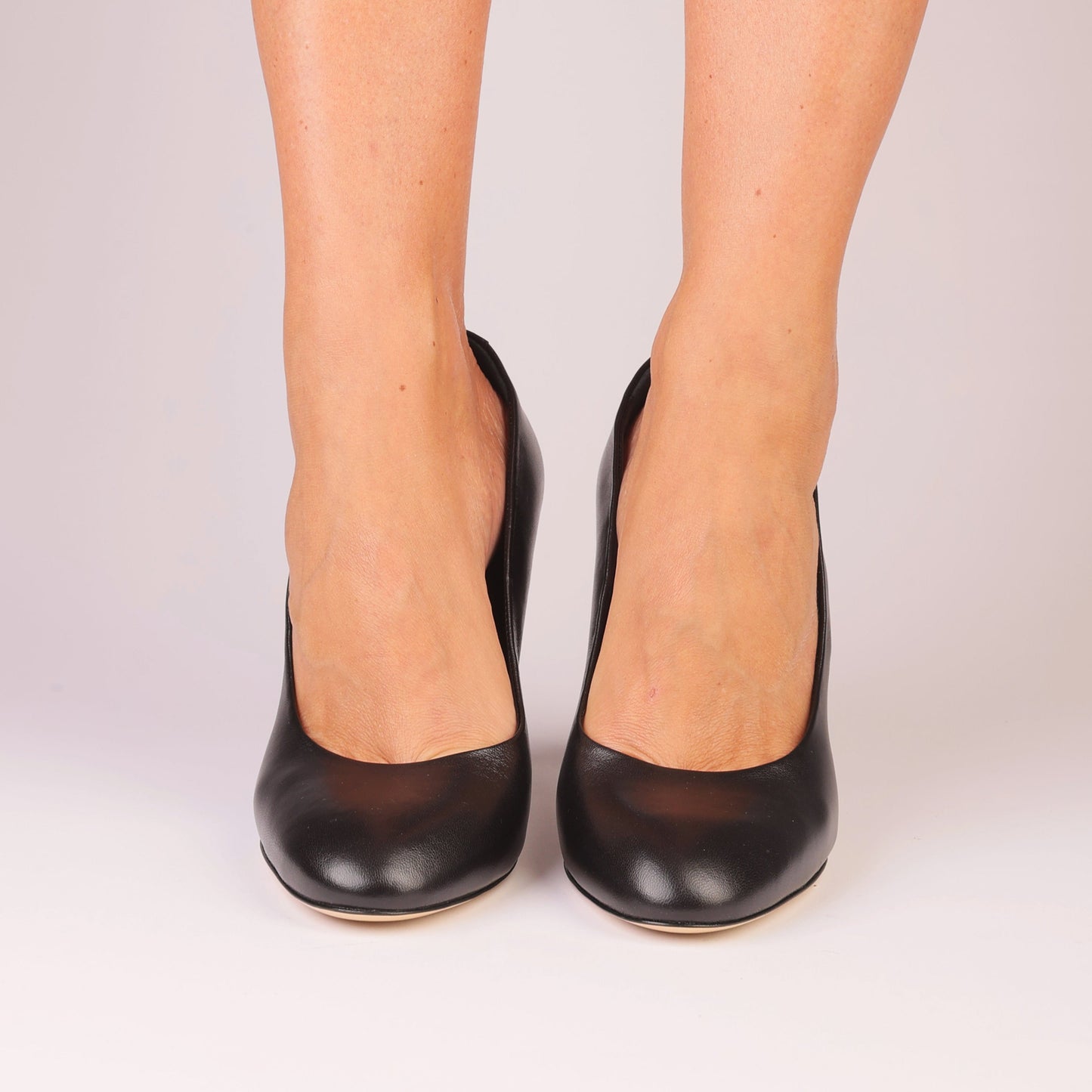 MIDNIGHT MUSE – Black Nappa Pump